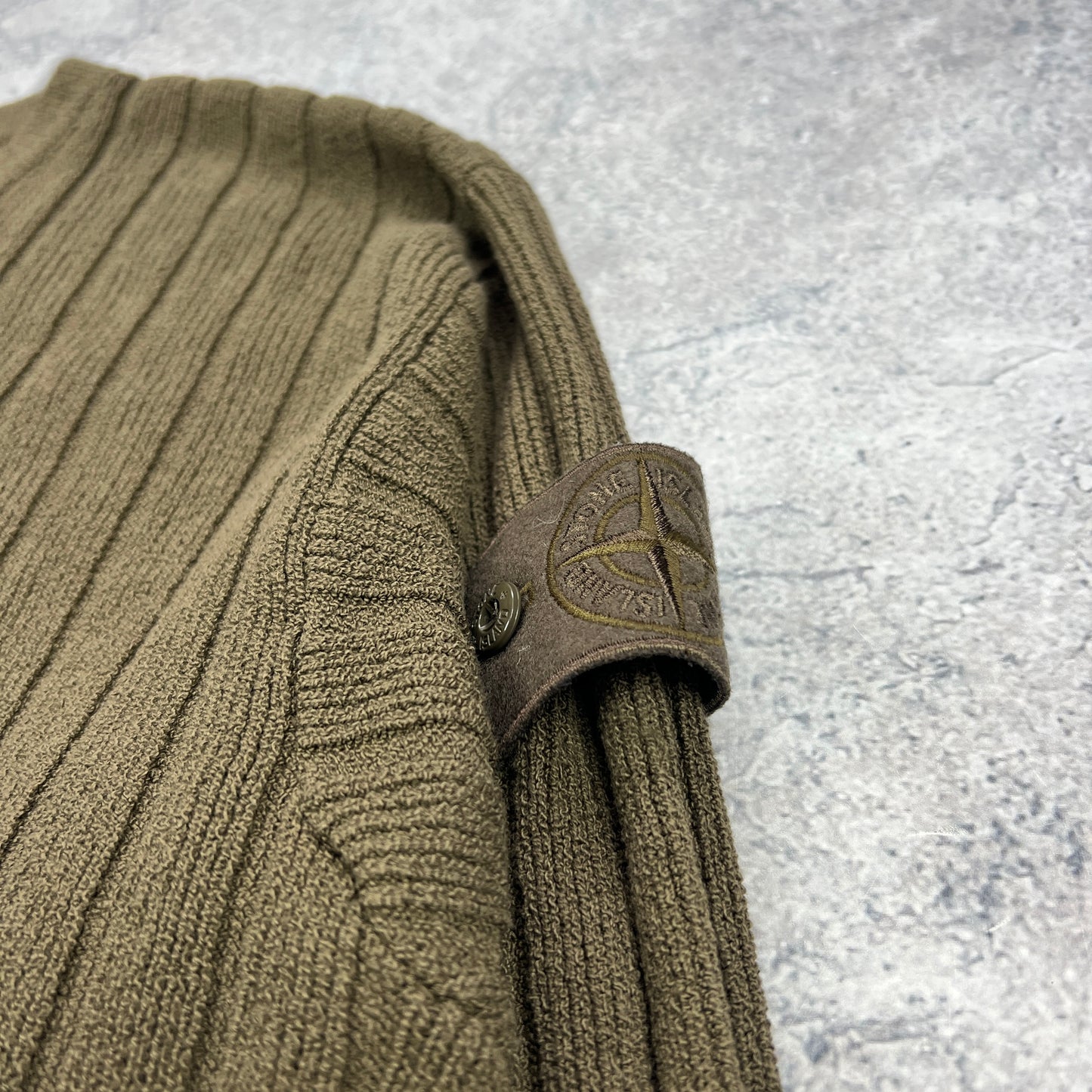Stone Island Khaki Ghost Knit XXL 25.5” BNWT