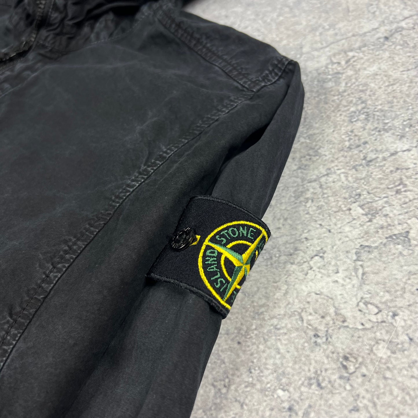Stone Island Black Tela Garment Dyed Smock Small 23.5”