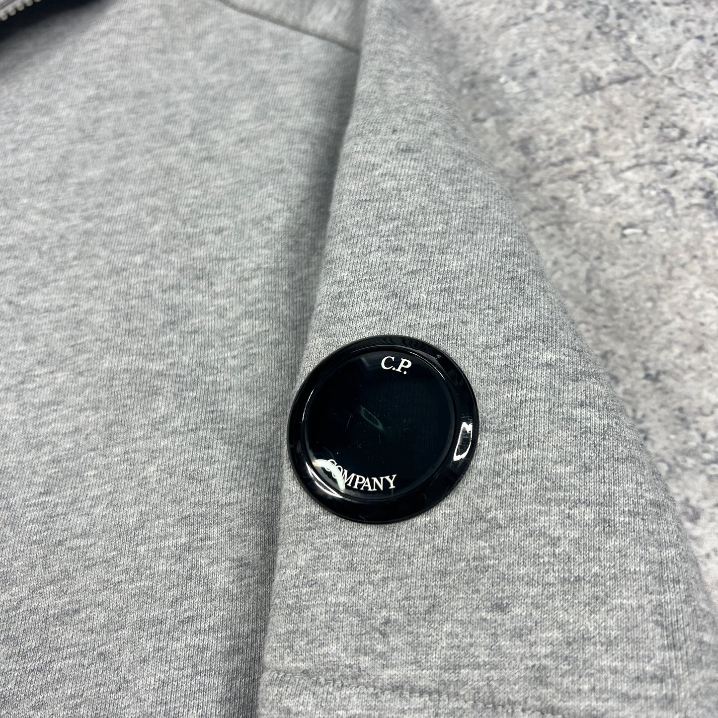 CP Company Grey Q Zip Lens Sweatshirt Medium 21”