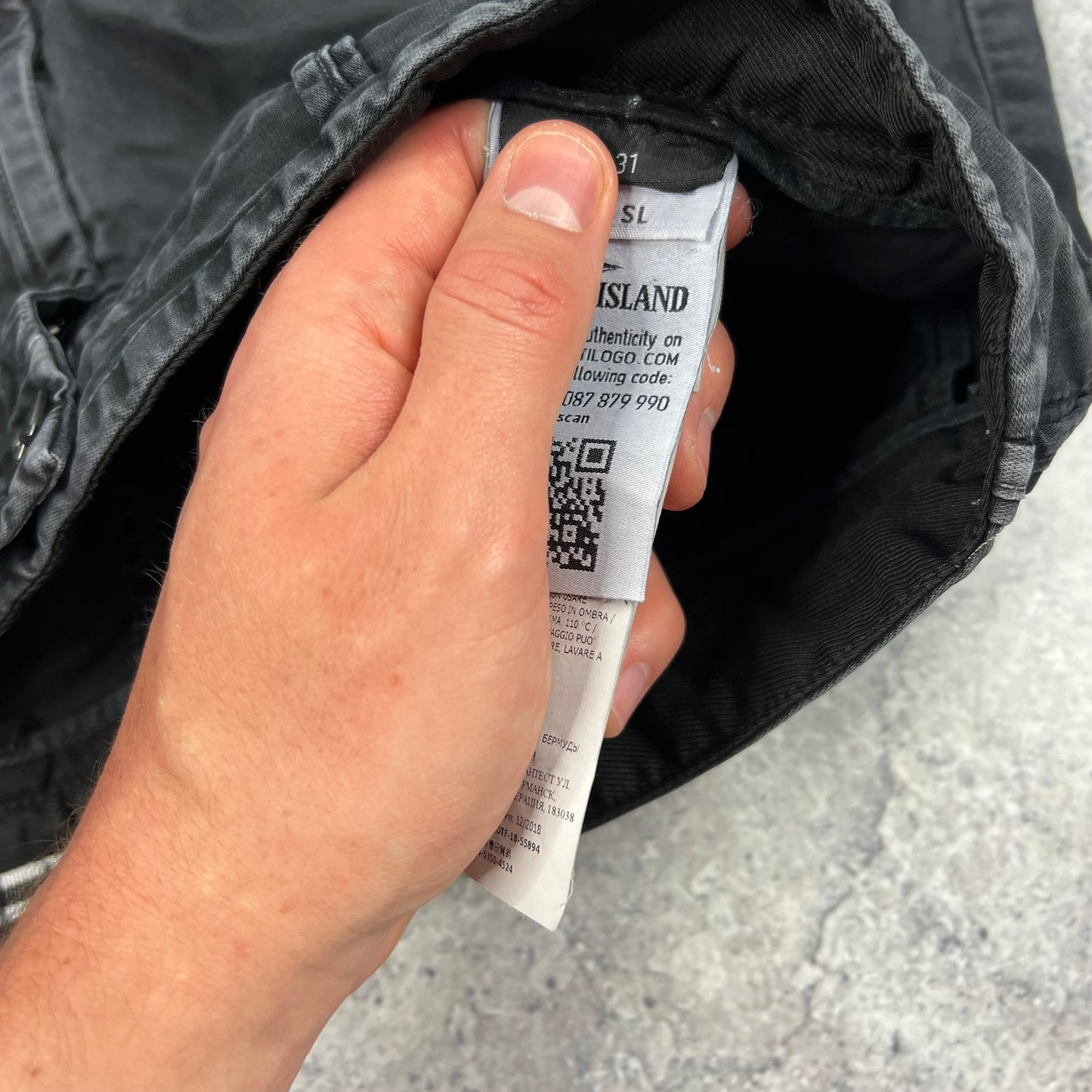 Stone Island Black Cargo Shorts W31”