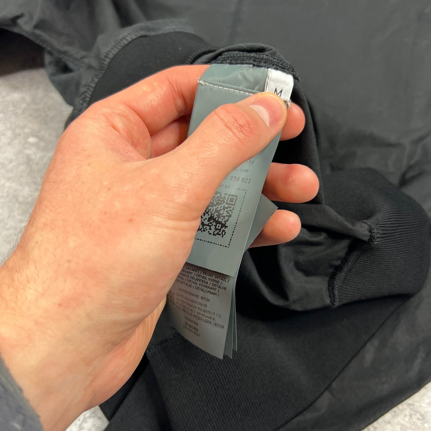 Stone Island Black Nylon Metal Ripstop Pullover Medium 23.5”