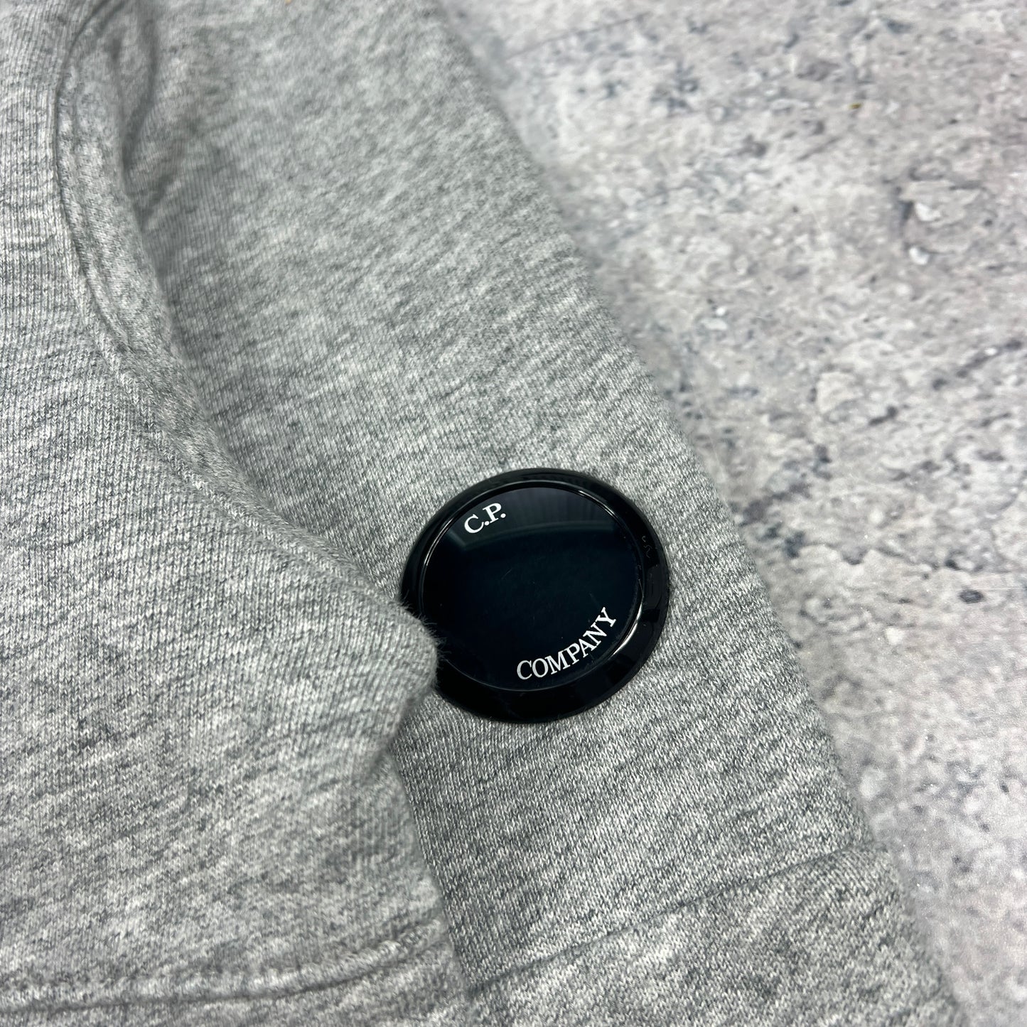 CP Company Grey Pullover Lens Hoodie Medium 23”