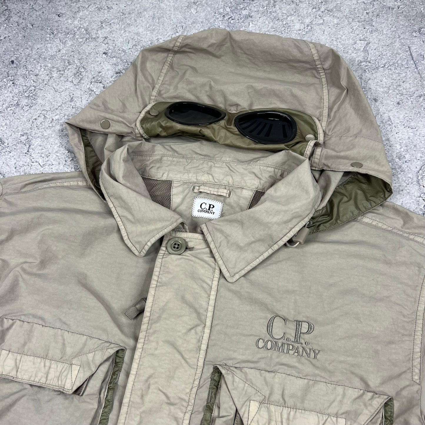 CP Company Beige Flatt Nylon Goggle Jacket XL 24”