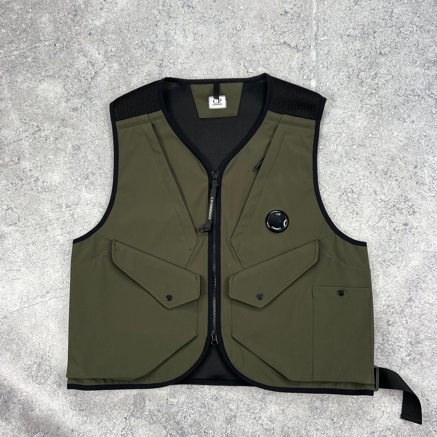 CP Company Khaki Lens Softshell Vest Size 50- Large 22”