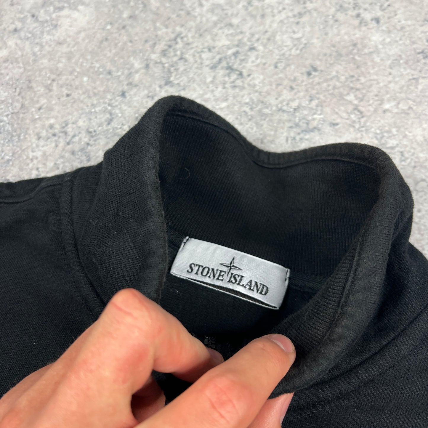 Stone Island Black Quarter Zip Sweatshirt Medium 21.75”
