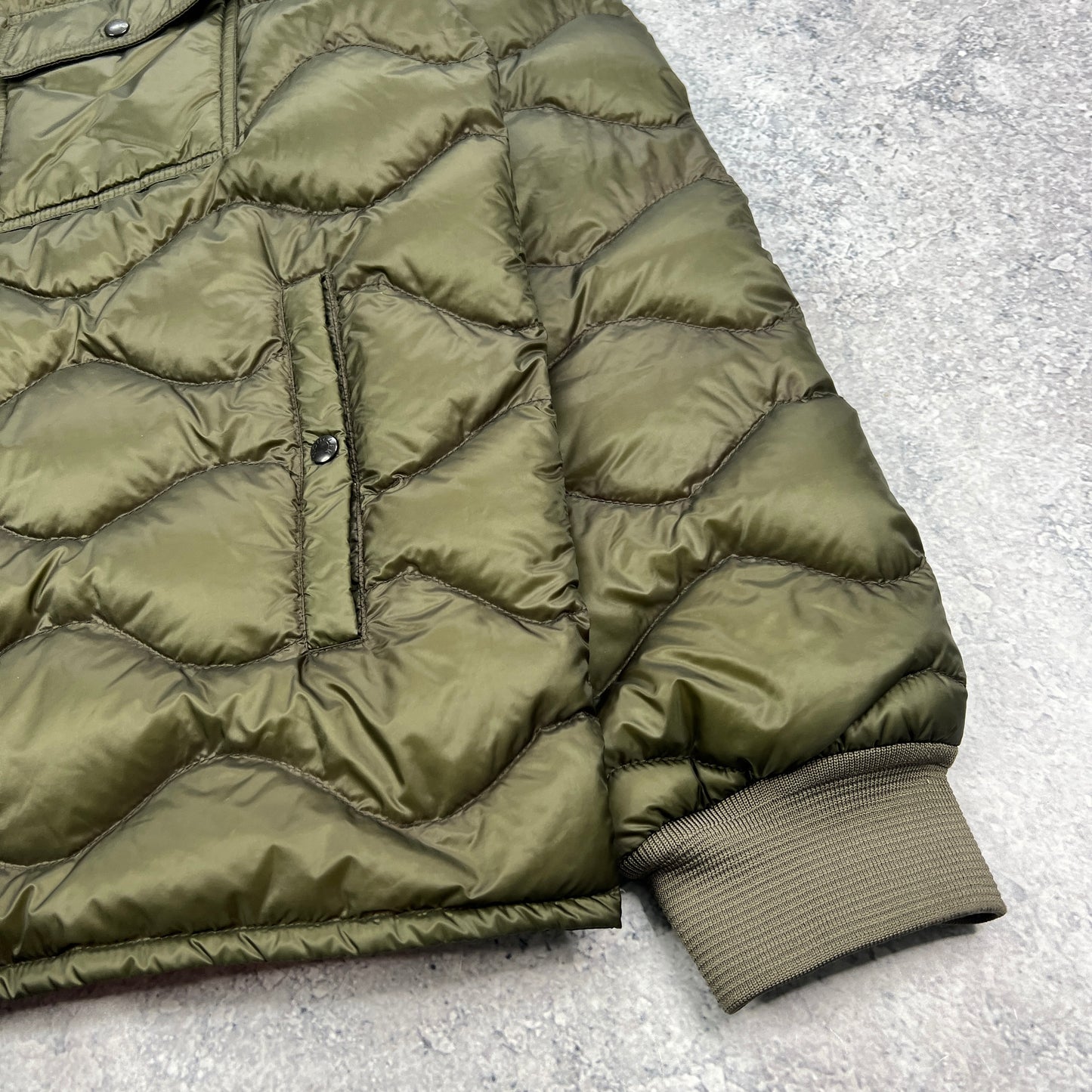Moncler Franck Khaki Down Bomber Jacket Size 6 XL 25”