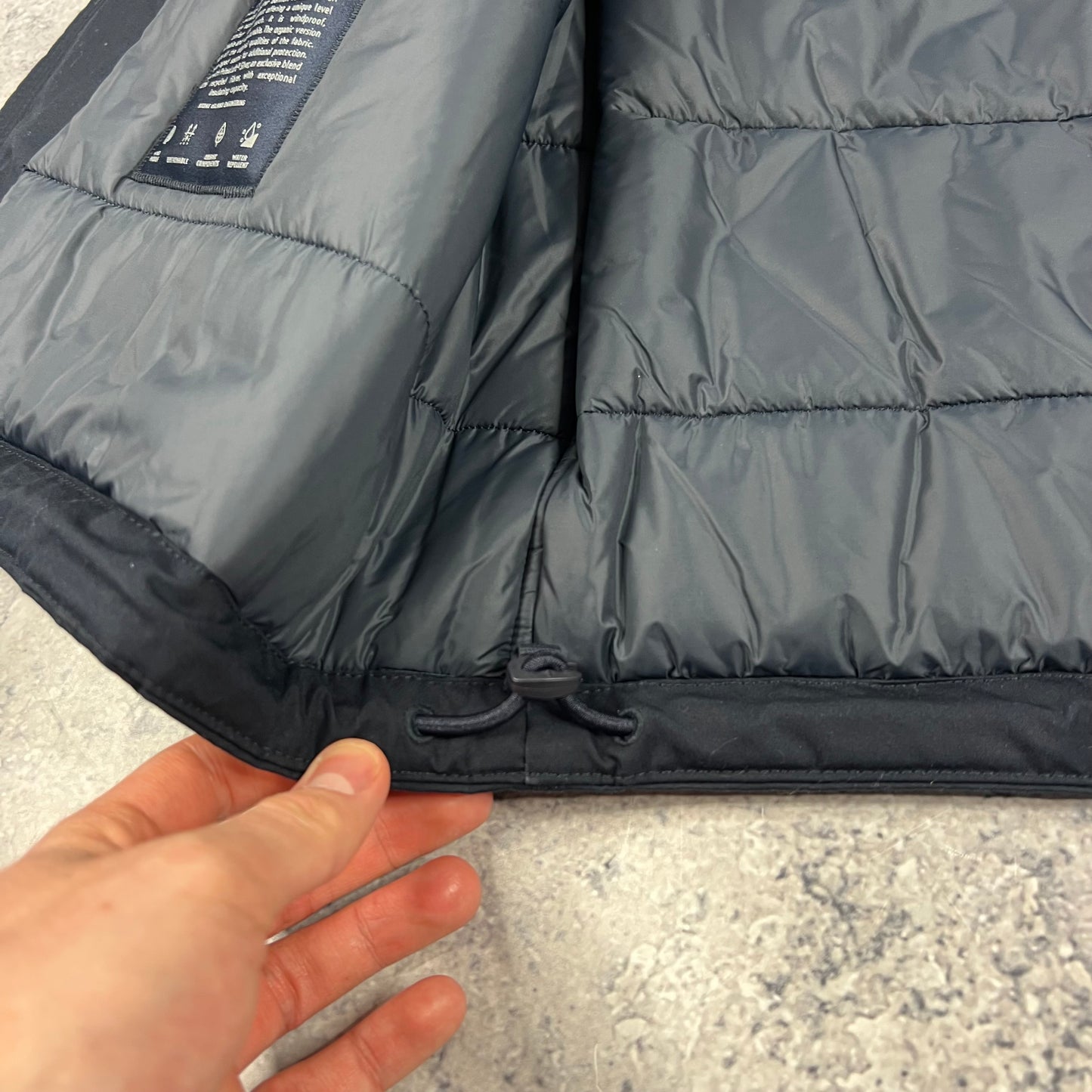 Stone Island Navy Ghost O-Ventile Primaloft Jacket XL 26” BNWT