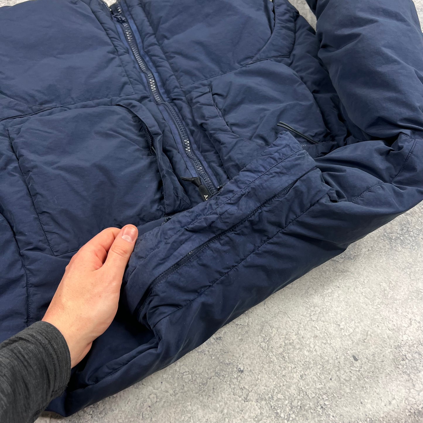 CP Company Navy Flatt Nylon Down Jacket Size 52- XL 25”