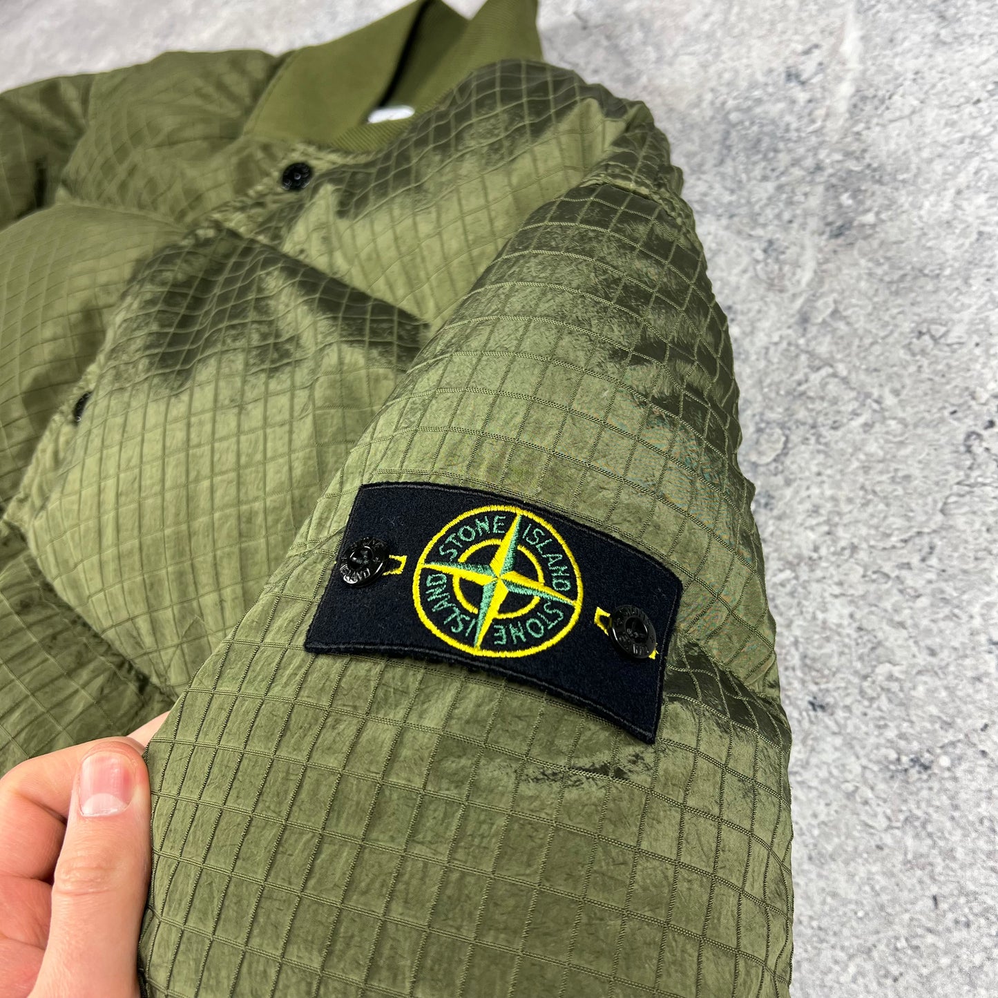 Stone Island Macro Nylon Metal Ripstop Down Jacket Medium 23”