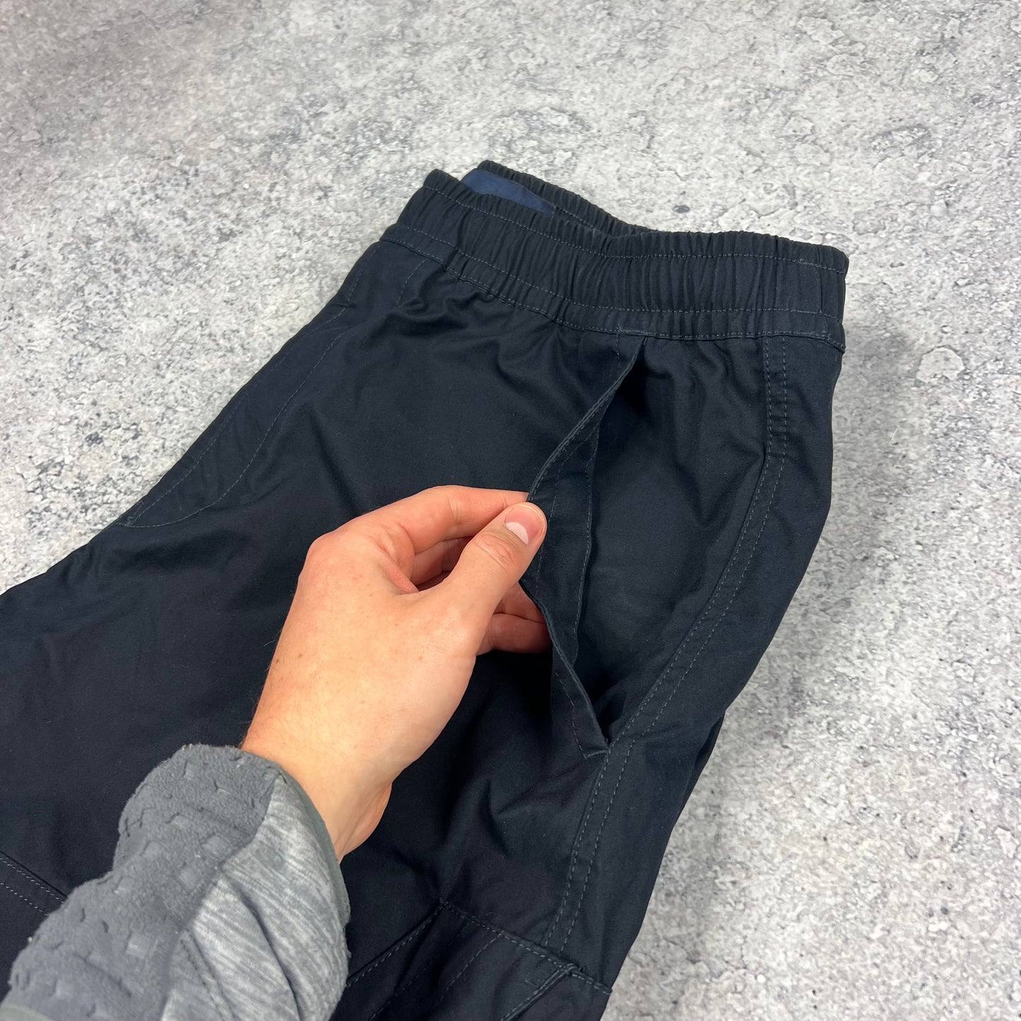 Stone Island Navy Ghost Ventile Cuffed Loose Cargo Trousers W32”