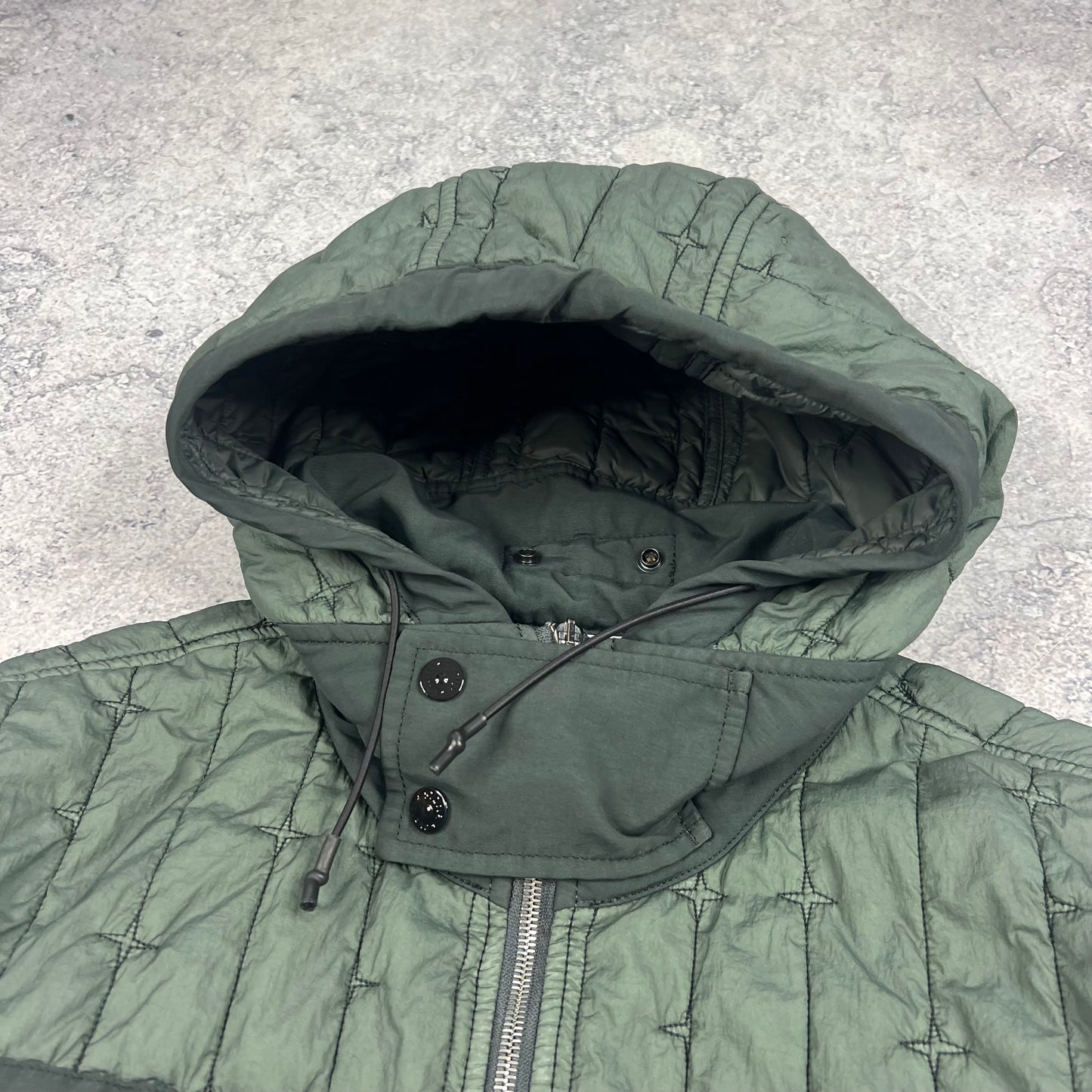 Stone Island Green Quilted Nylon Stella Primaloft Jacket Large 24.5”