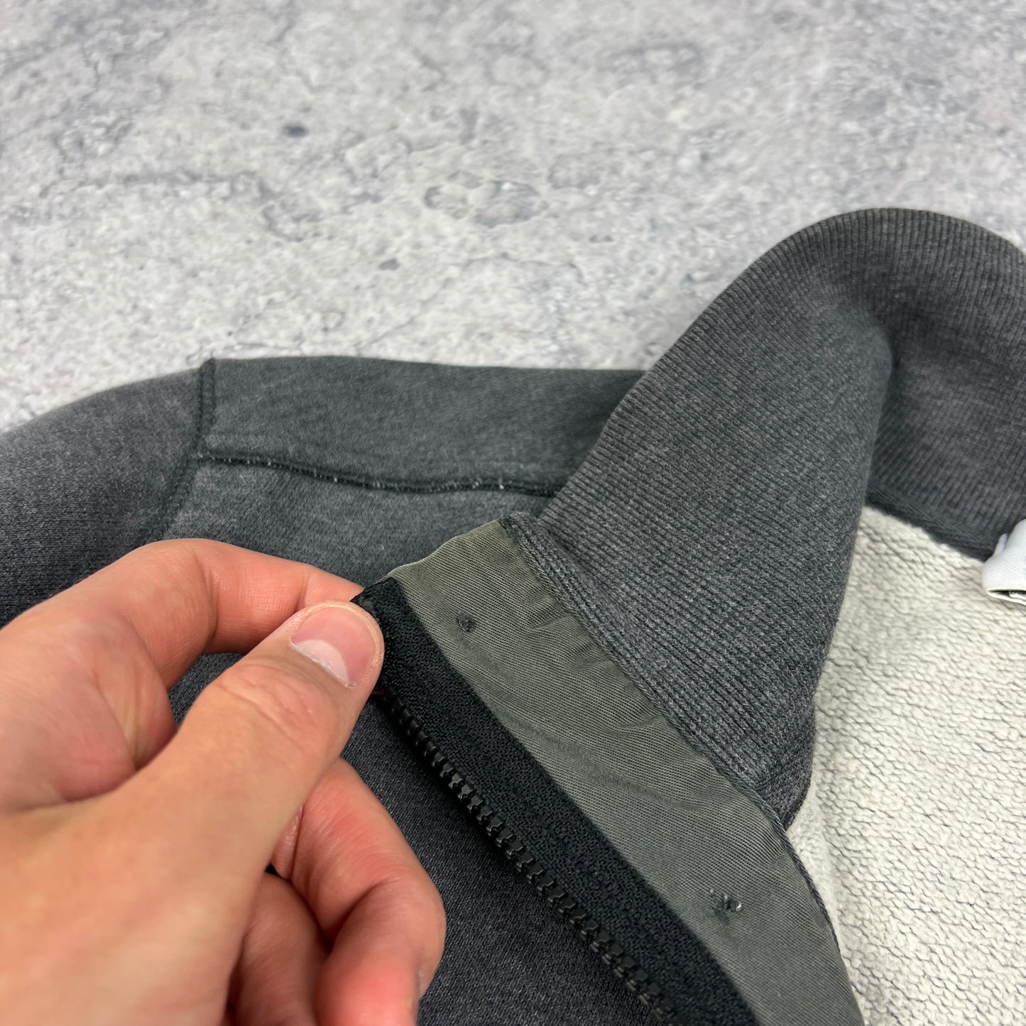 Stone Island Dark Grey Q Zip Sweatshirt Small 20.25”