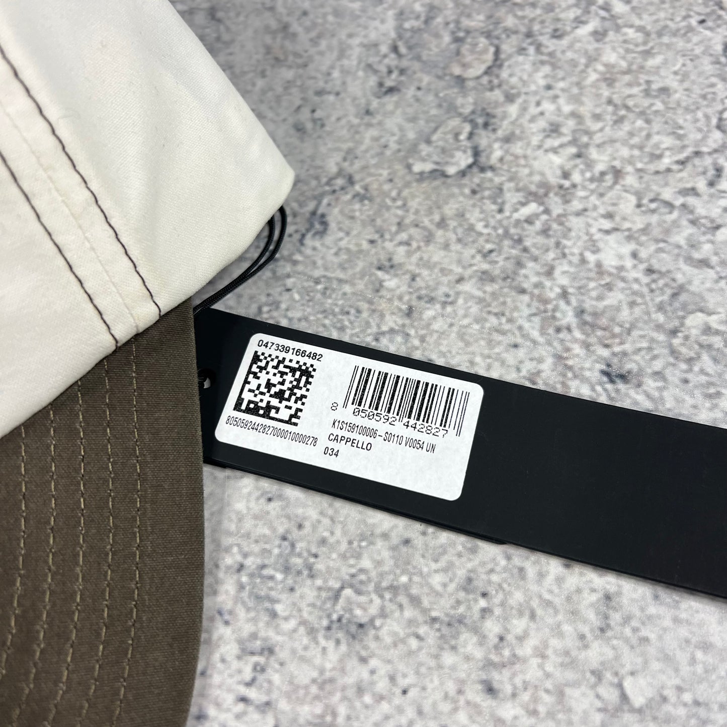 Stone Island Khaki/White Cap BNWT
