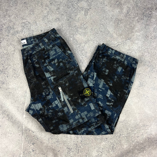 Stone Island Earth Camo Cargo Trousers W36”
