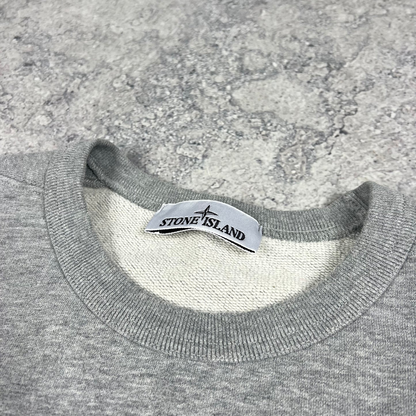 Stone Island Grey Sweatshirt Medium 22.5”