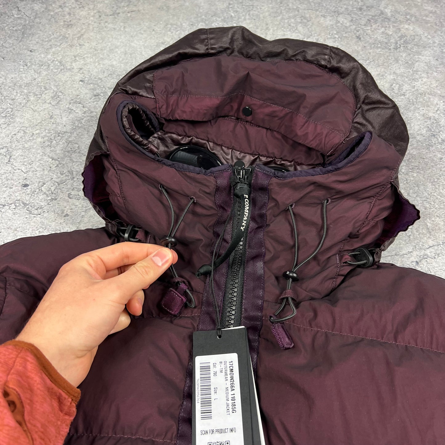CP Company Burgundy Bi-TM Down Goggle Jacket Large 25” BNWT