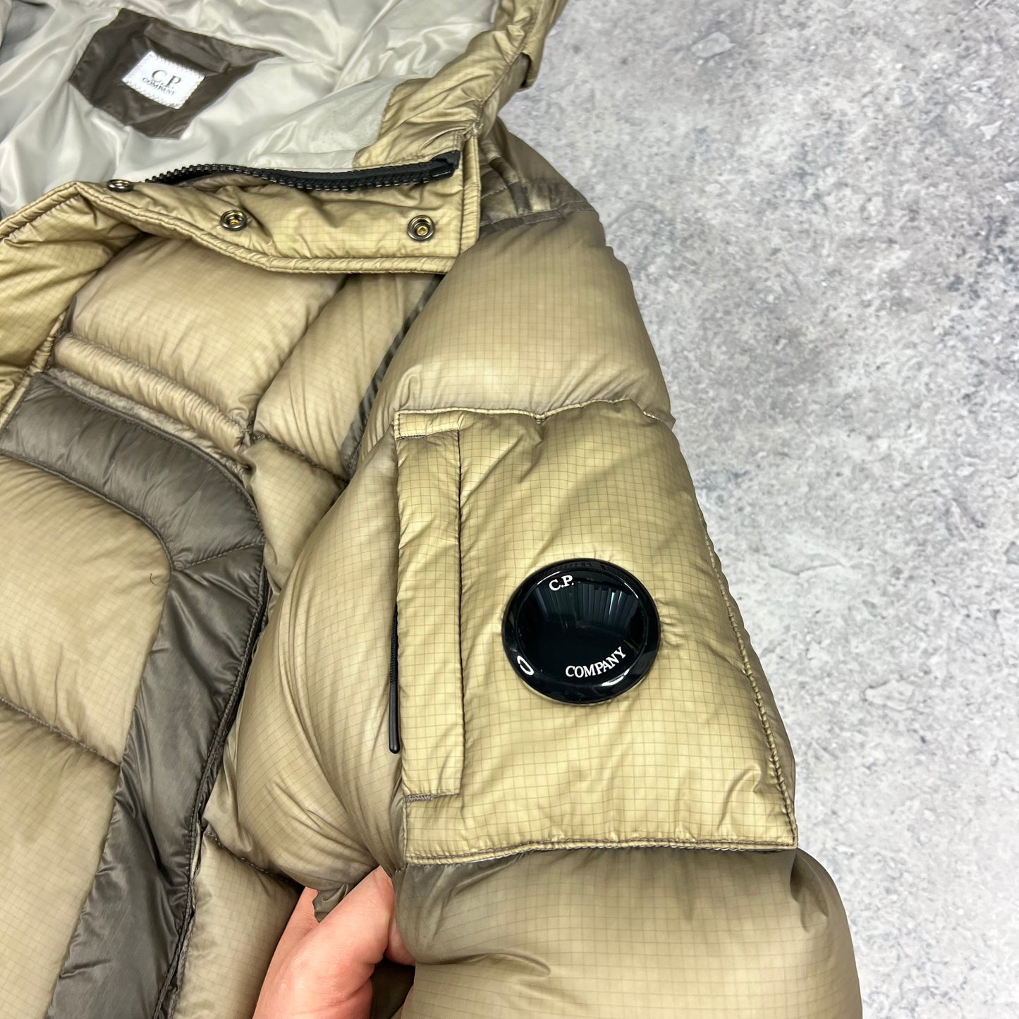 CP Company DD Shell Lens Down Parka XL 26.25”