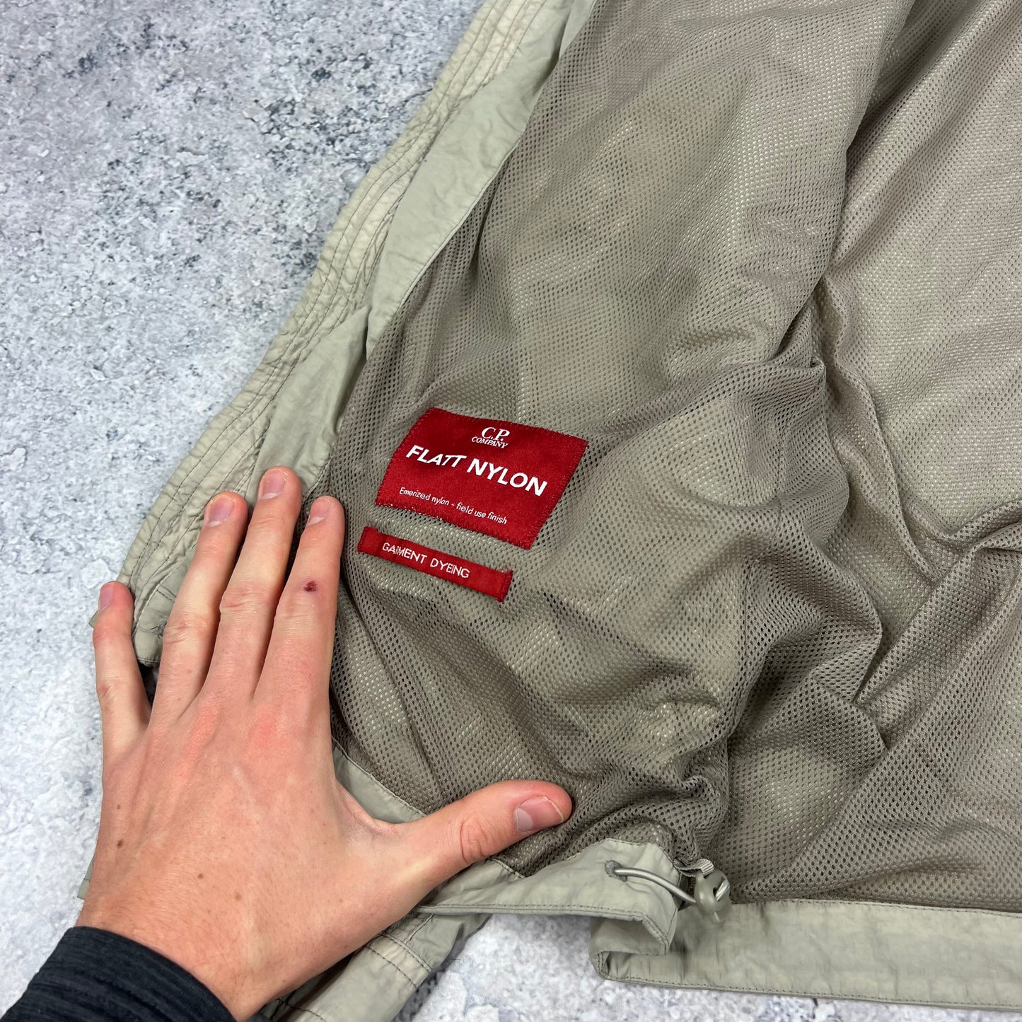 CP Company Beige Flatt Nylon Goggle Jacket XL 24”