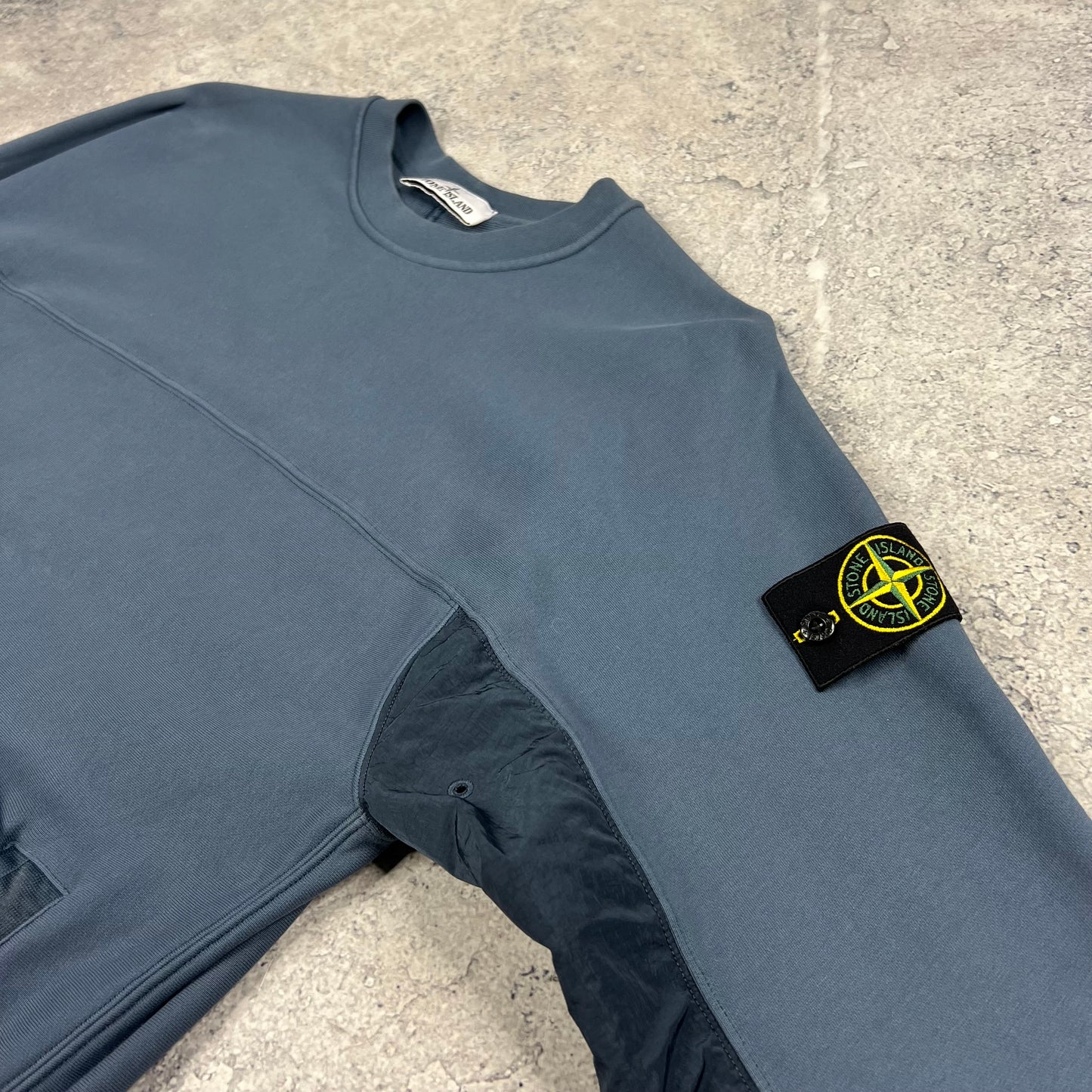 Stone Island Blue Nylon Metal Primaloft Sweatshirt Medium 21”