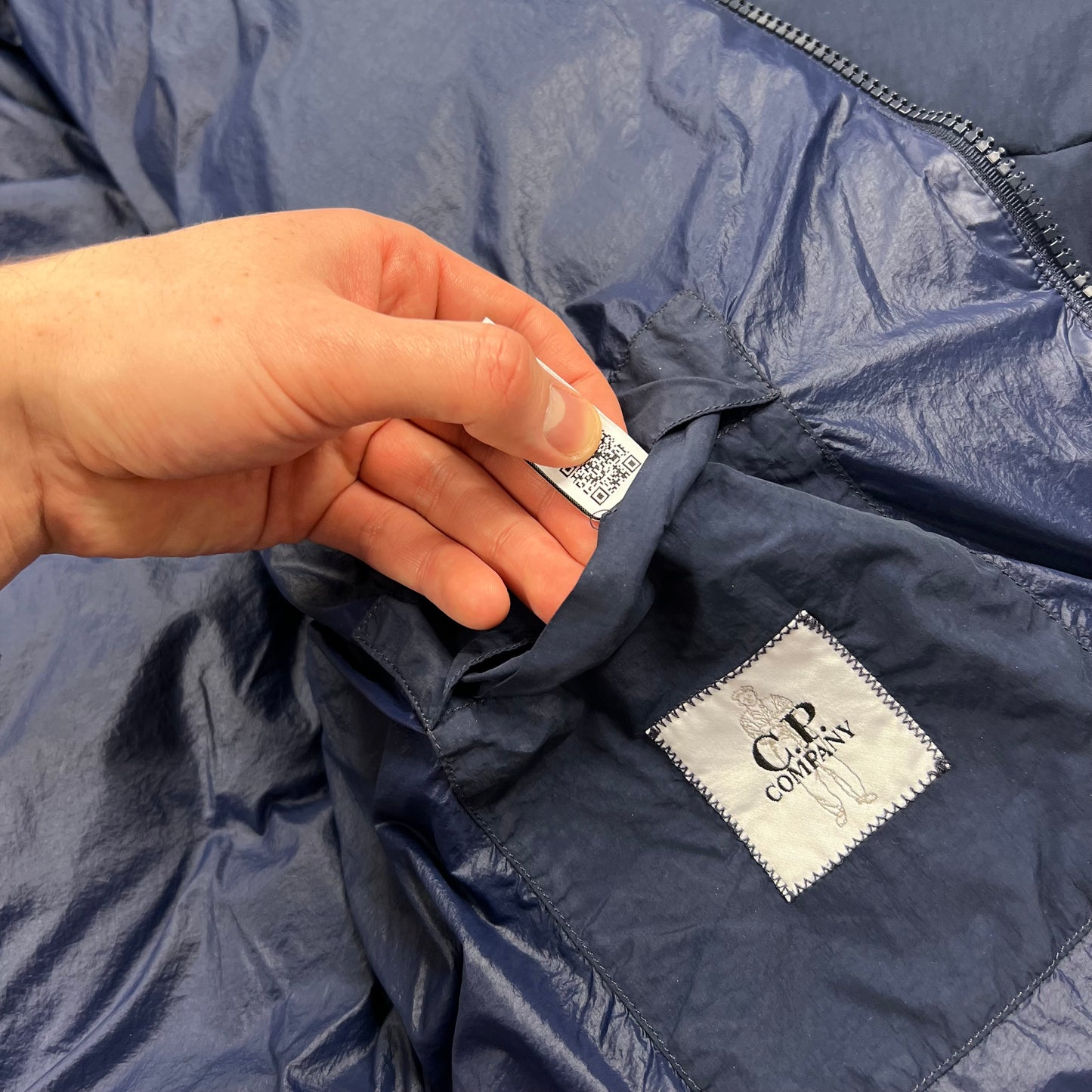 CP Company Navy Flatt Nylon Down Jacket Size 52- XL 25”