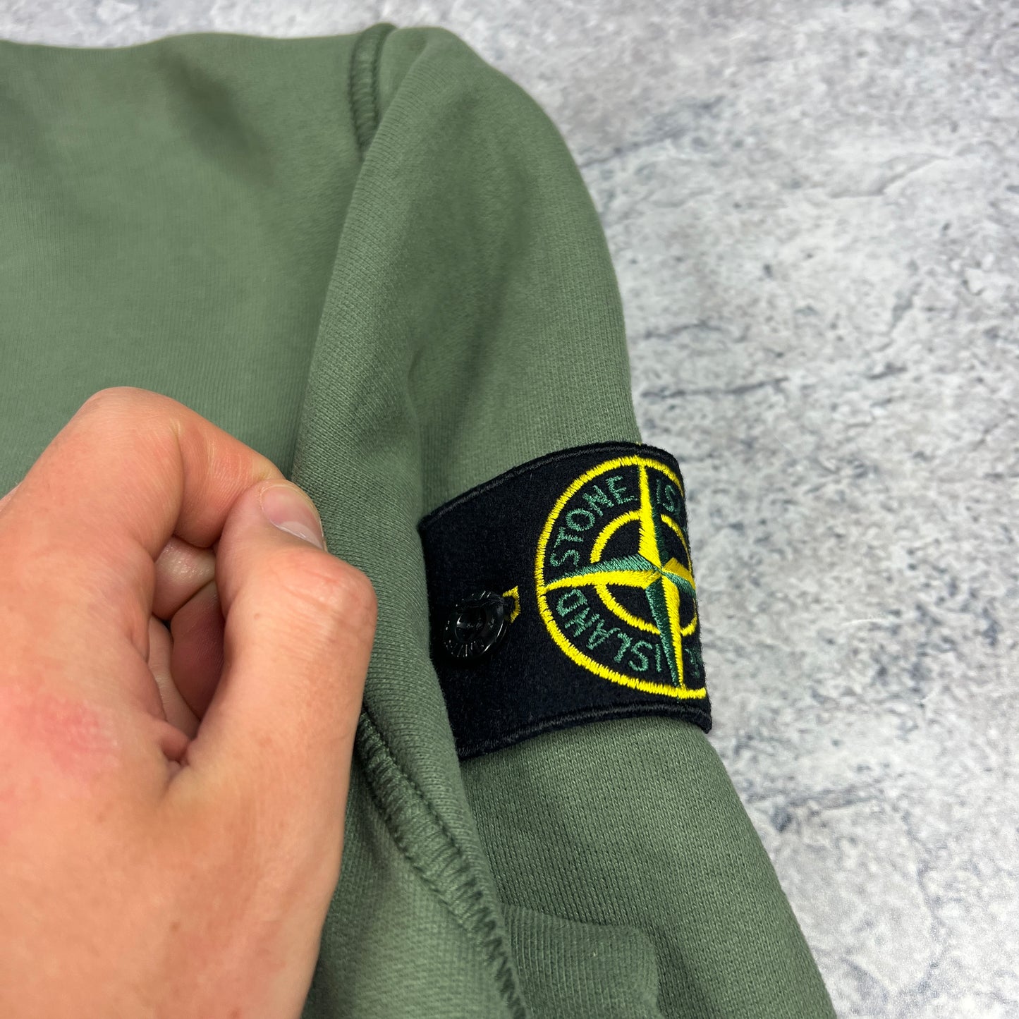 Stone Island Green Sweatshirt Medium 23”