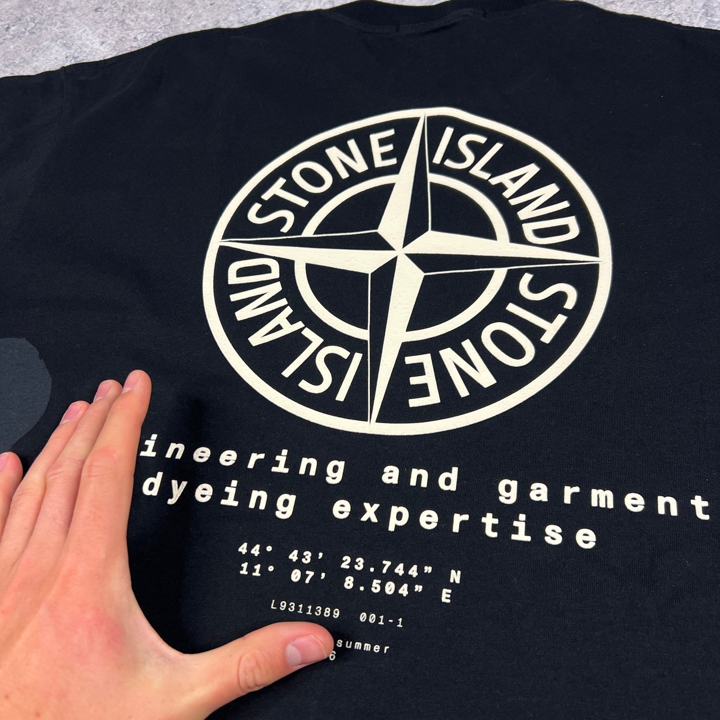 Stone Island Black Whirlwind T-Shirt Large 23.5” BNWT