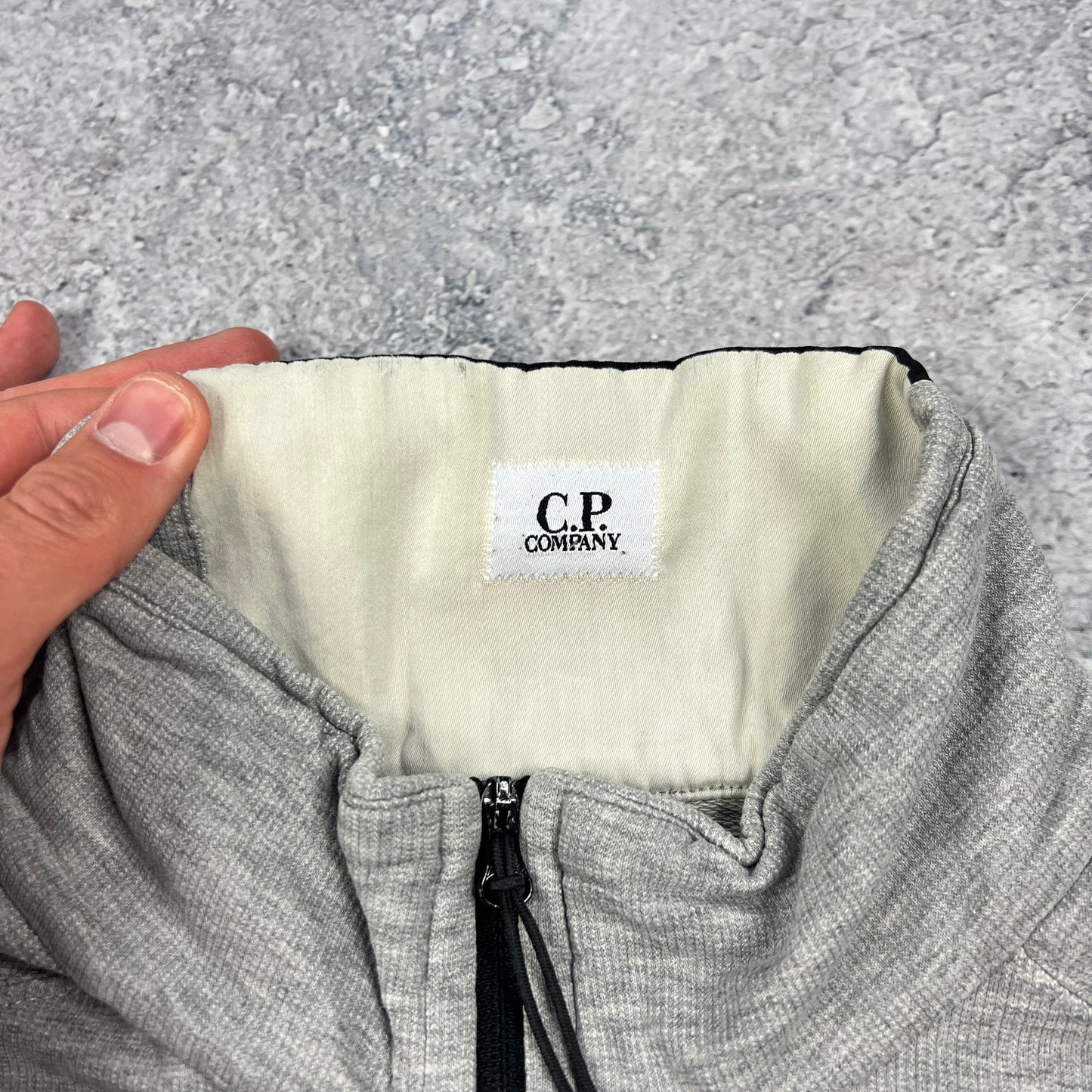 CP Company Grey Q Zip Lens Sweatshirt Medium 21”
