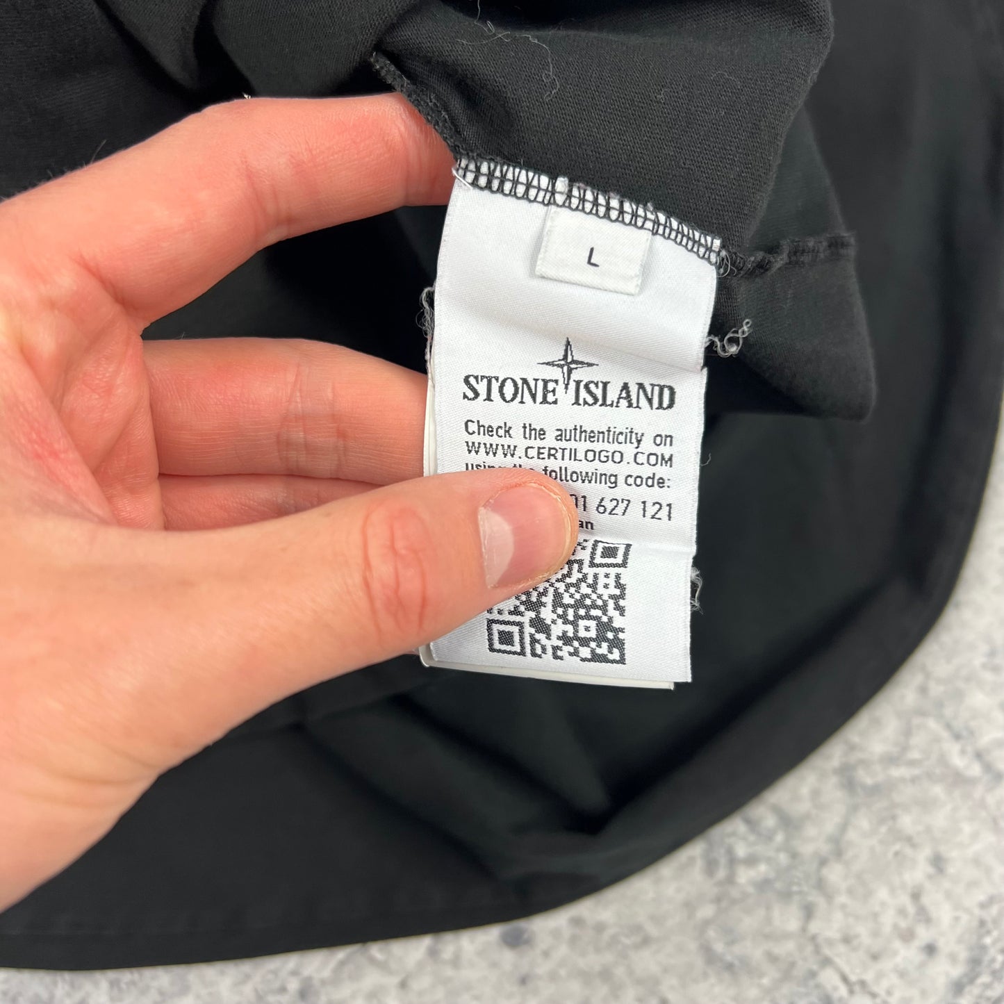 Stone Island Black Patch T-Shirt Large (Fits M) 20.25”
