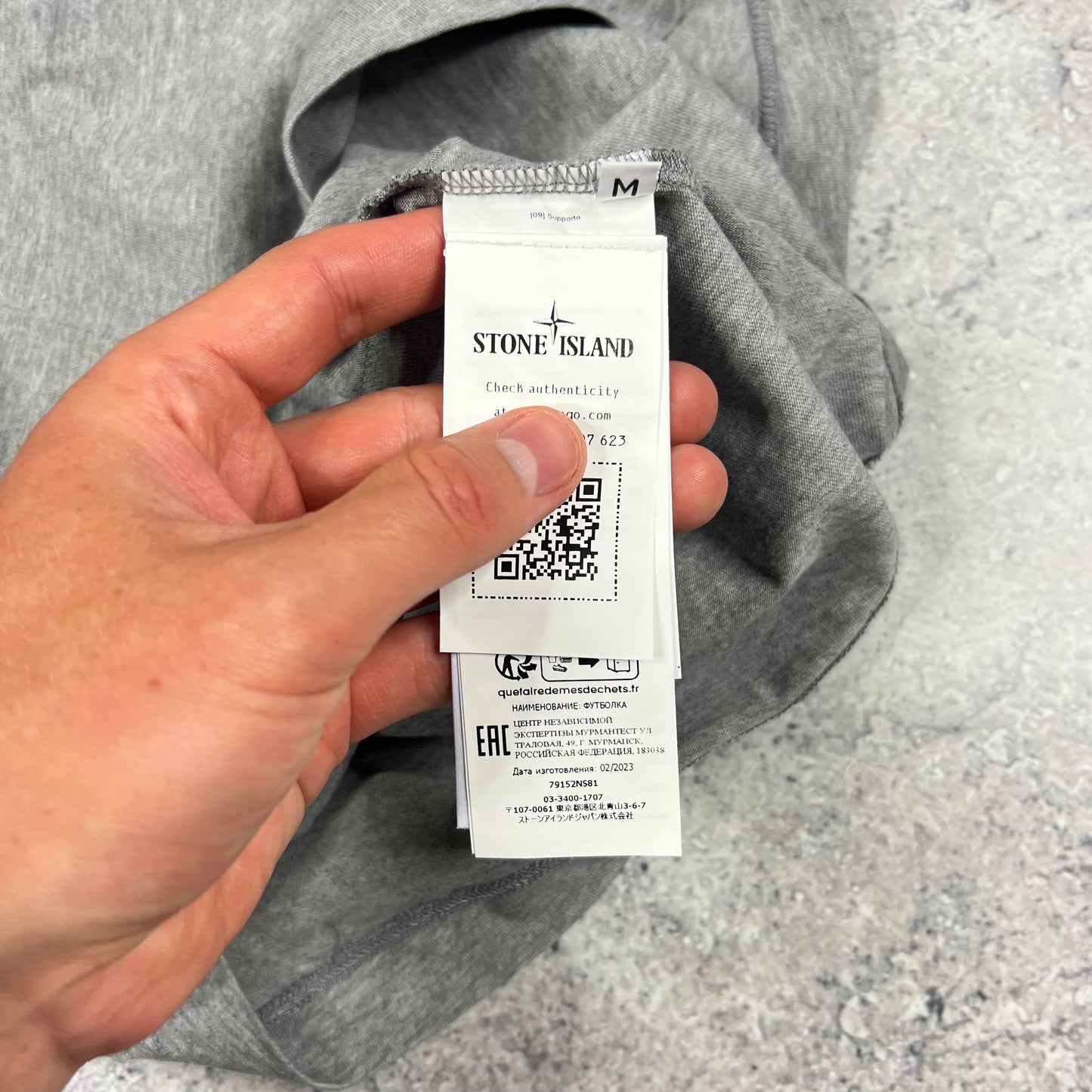 Stone Island Grey Hand Print T-Shirt Medium 19.75” BNWT