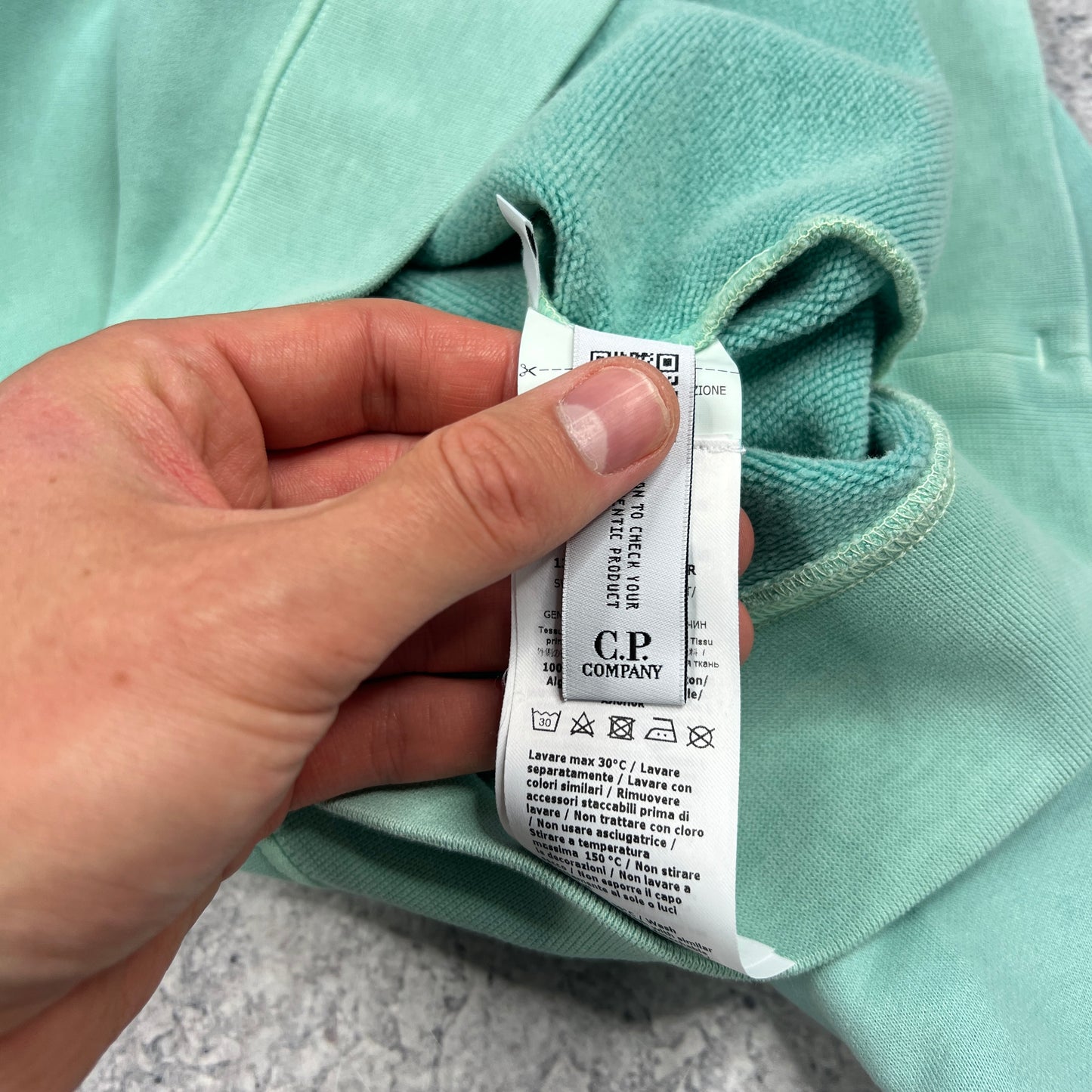 CP Company Resist Dyed Lens Sweatshirt Medium 22”