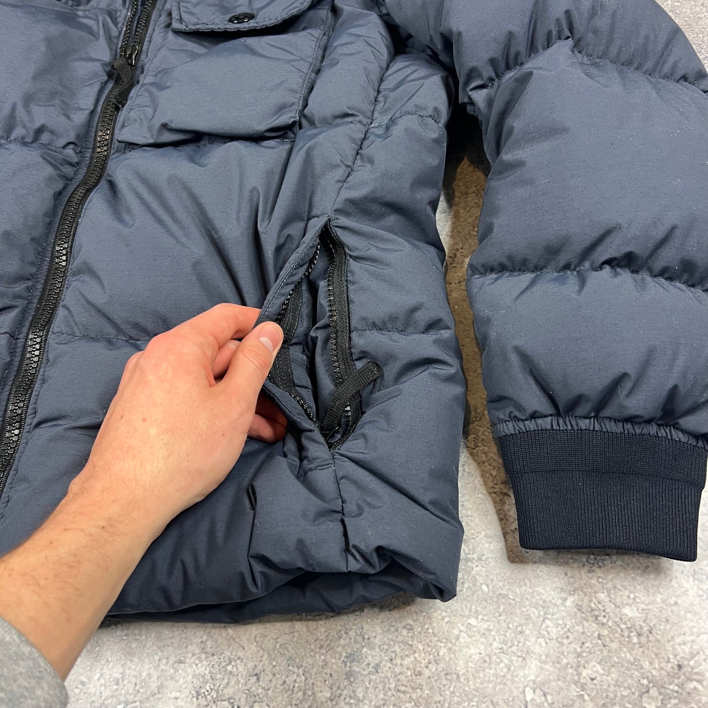 Stone Island Navy Naslan Watro Down Jacket Medium 23”