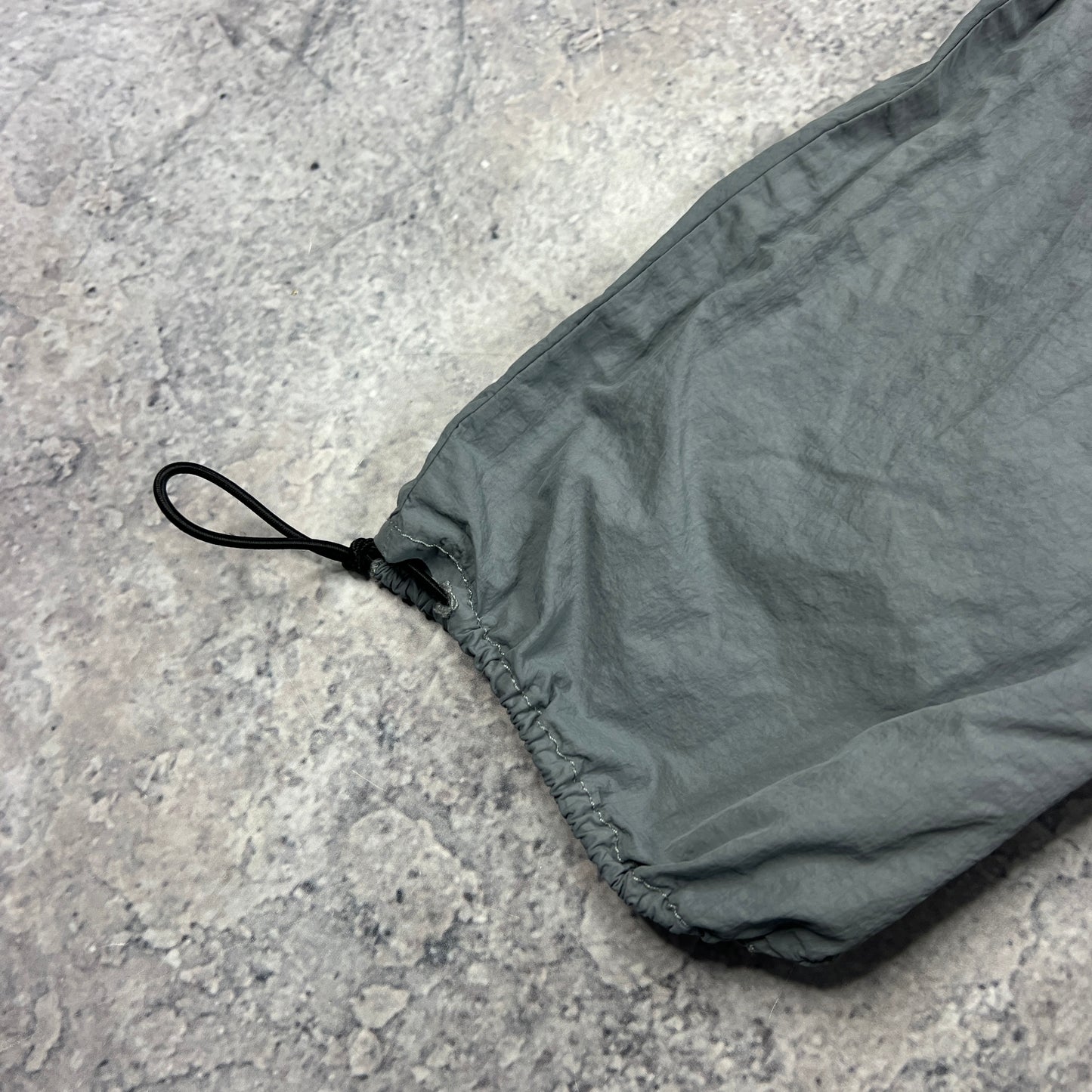 CP Company Grey Flatt Nylon Lens Cargo Trousers Size 50- W34”