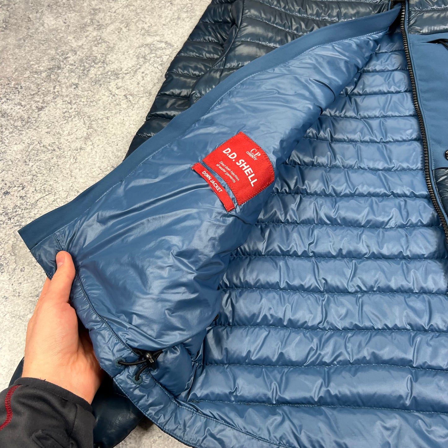 CP Company DD Shell Down Jacket 48- Medium 21”