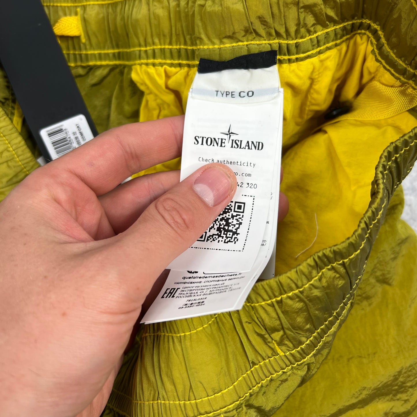 Stone Island Nylon Metal Cargo Shorts W32” BNWT
