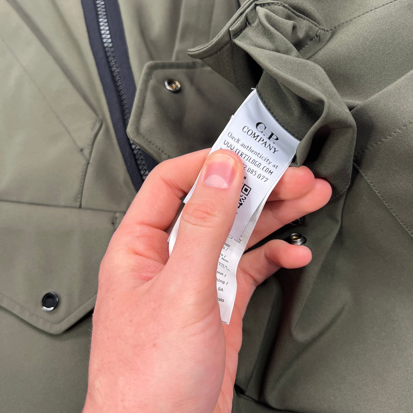 CP Company Khaki Lens Softshell Vest Size 50- Large 22”