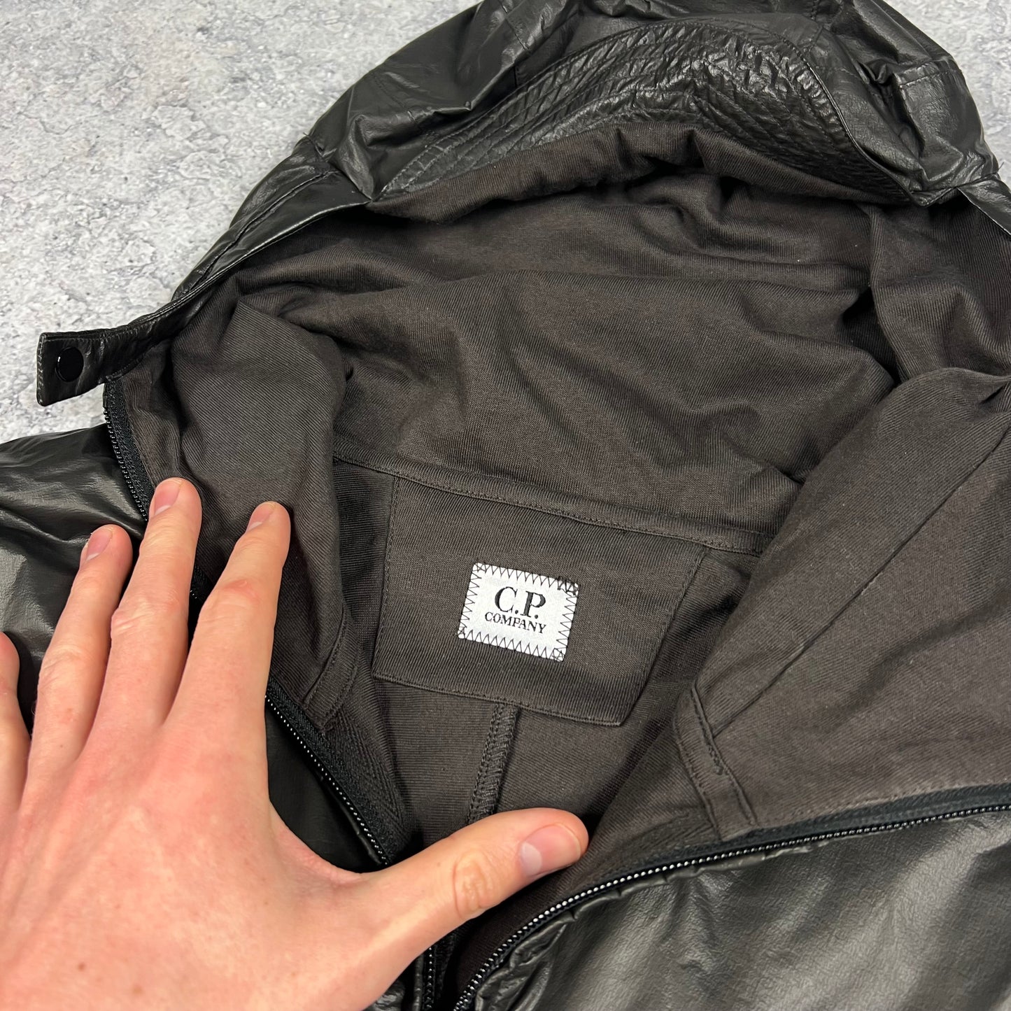 CP Company Metropolis Goretex Hoodie Large 22.75” BNWT