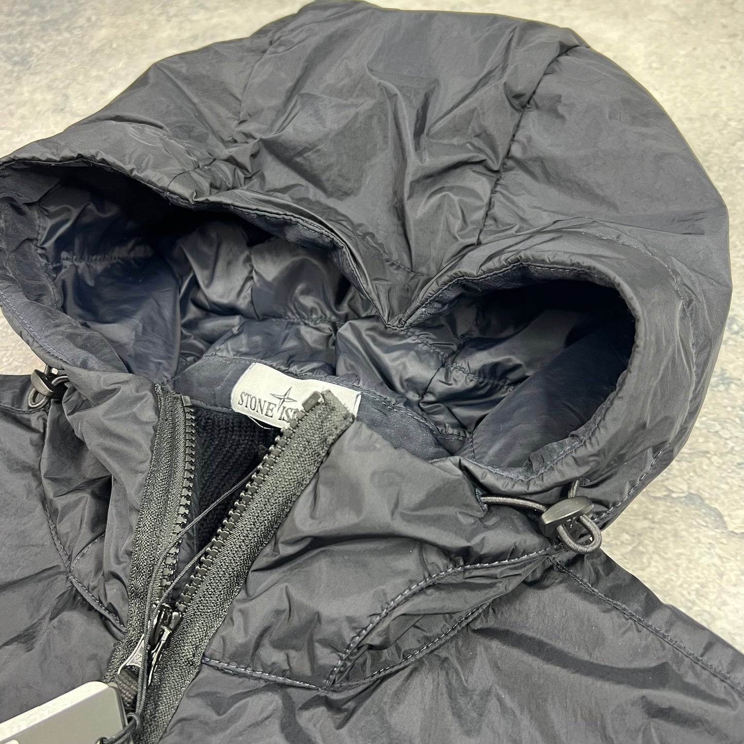 Stone Island Navy Crinkle Reps Knit Primaloft Jacket XL 24” BNWT
