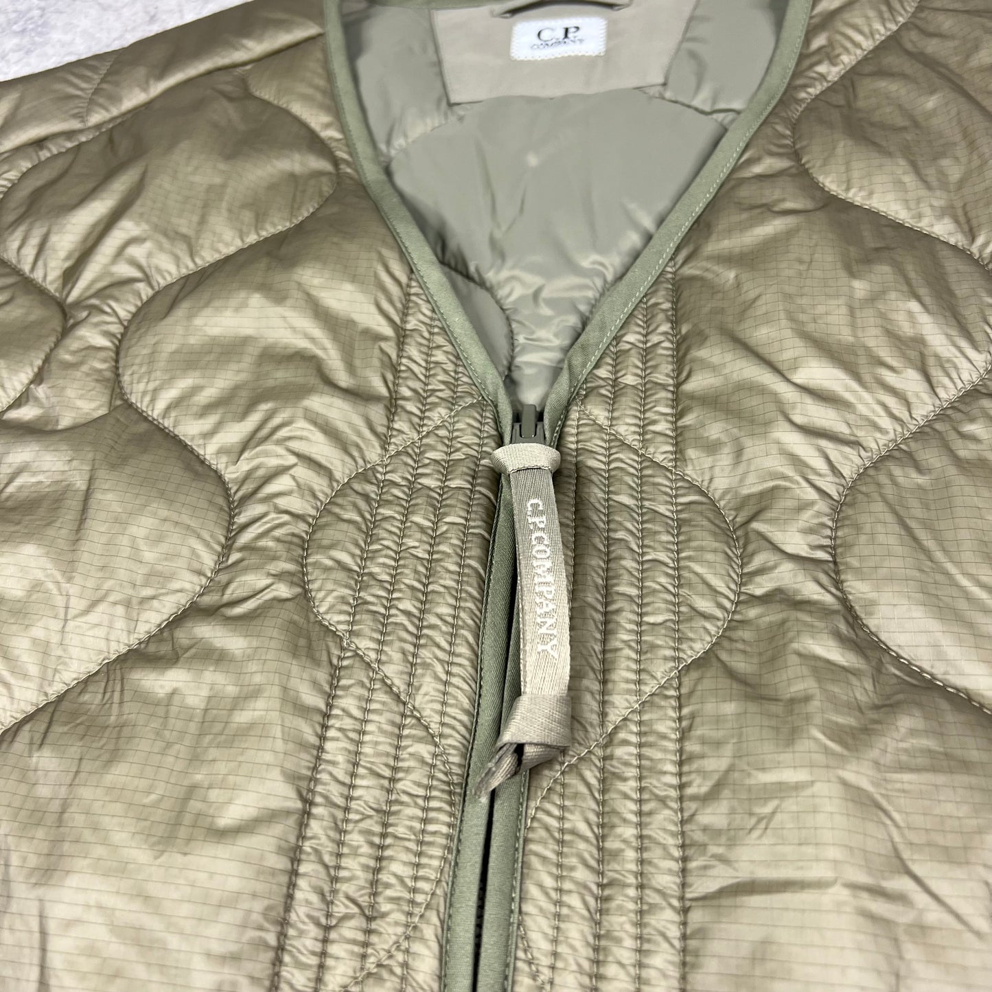 CP Company Liner Primaloft Vest XXL 25”