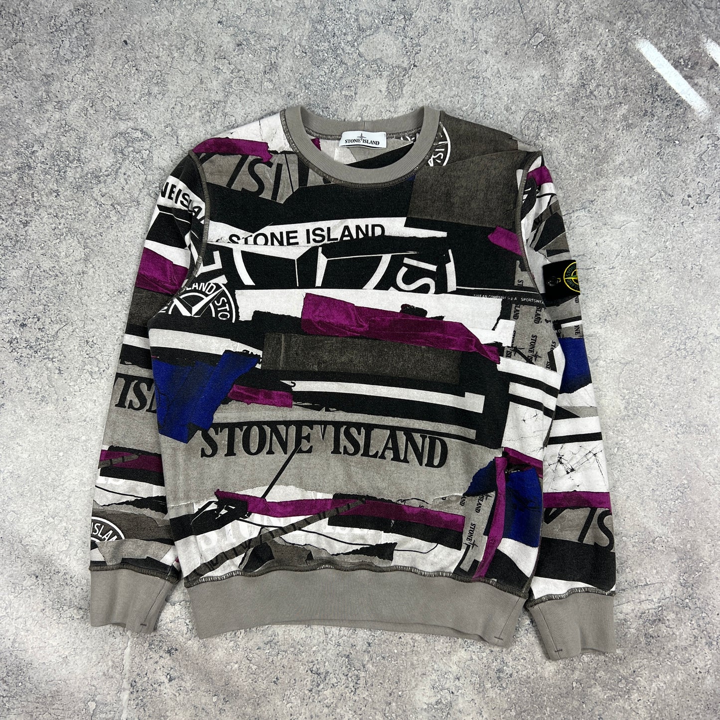 Stone Island Multi Logo Sweatshirt Medium 23”