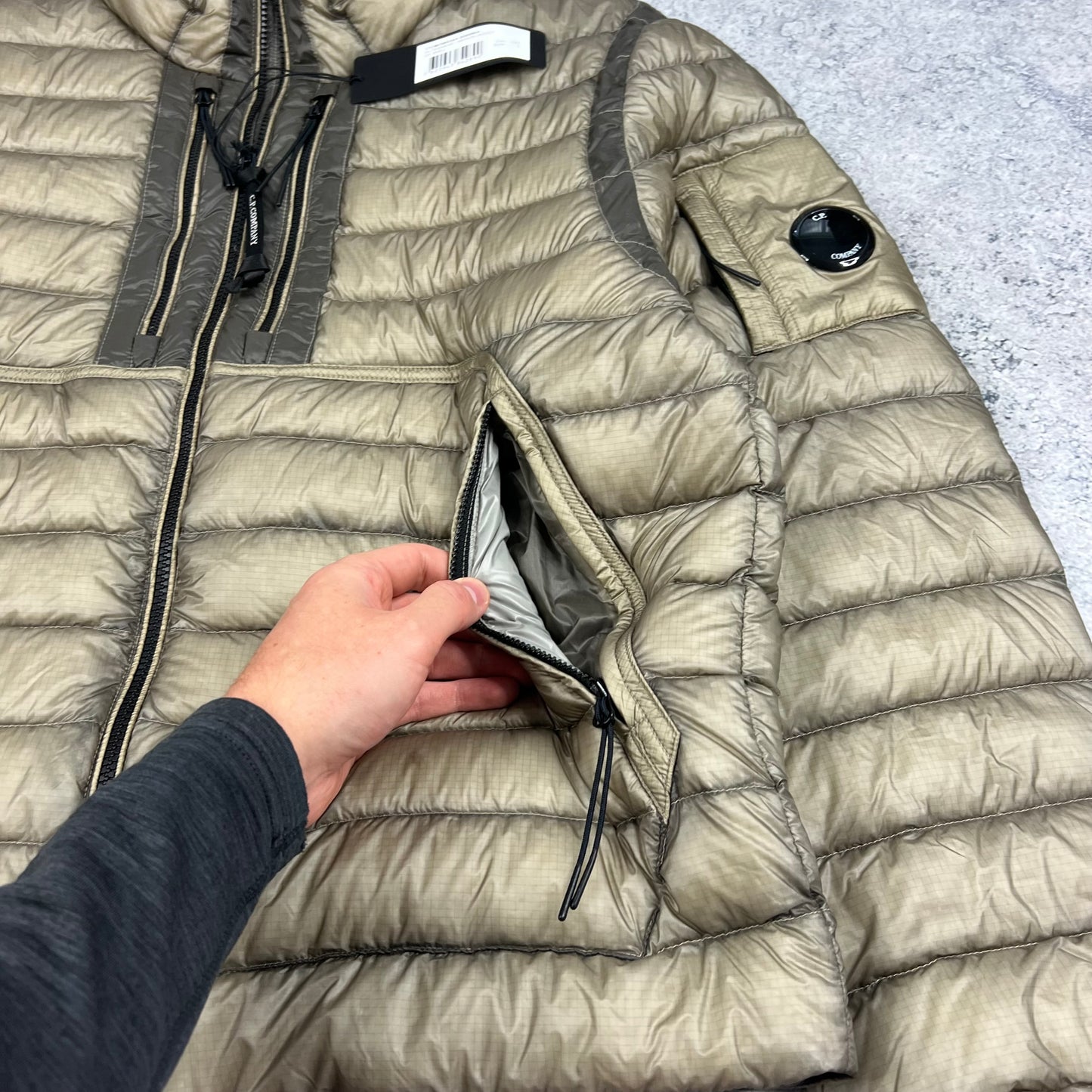 CP Company DD Shell Down Jacket Large 23.5” BNWT
