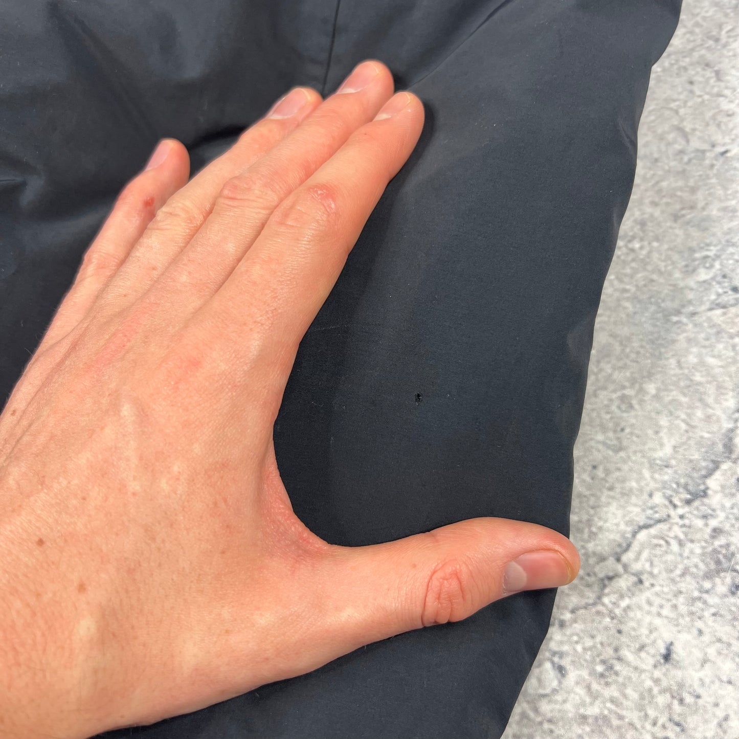 CP Company Navy Micro M Down Parka Large 25.5”