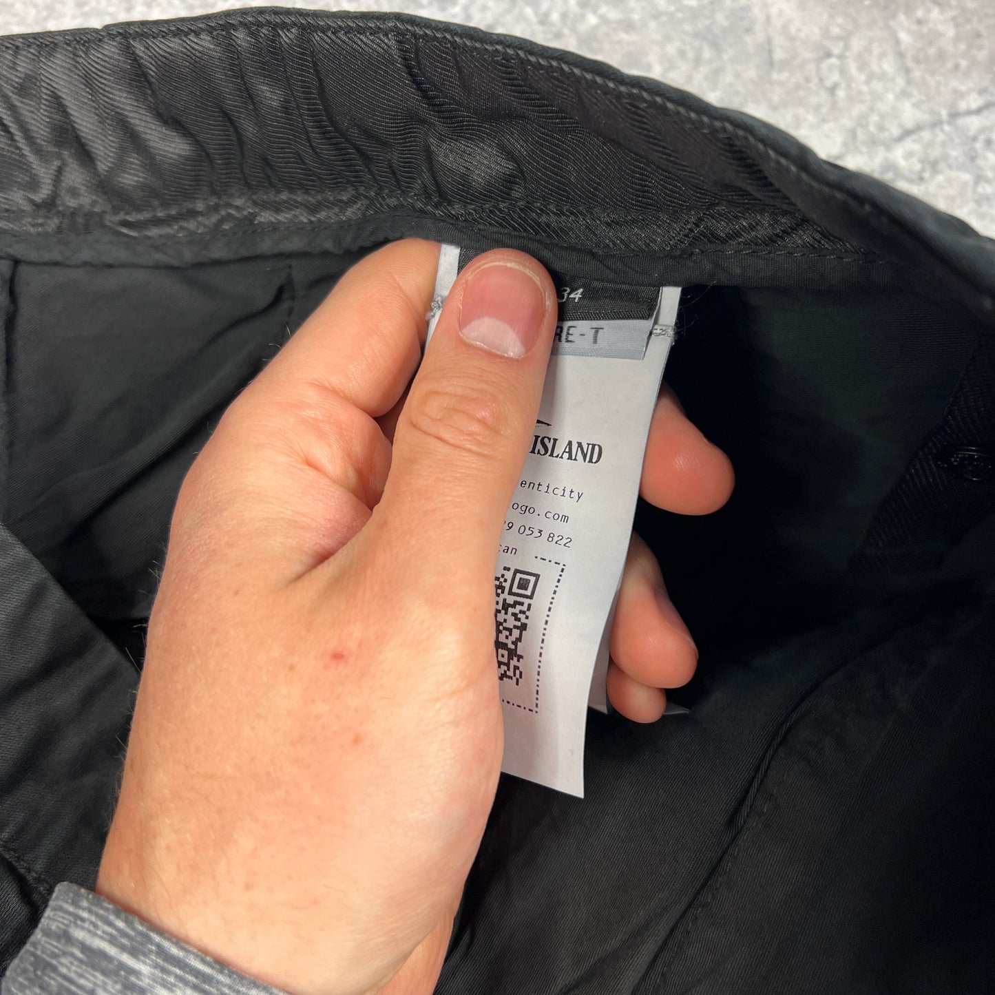 Stone Island Black Regular-T Cargo Trousers W34” BNWT