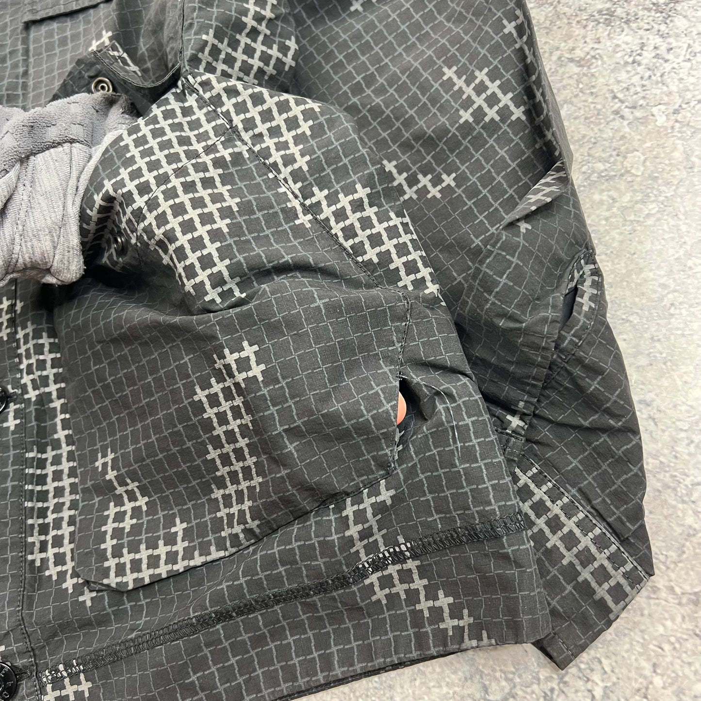 Stone Island Black Grid Camo Overshirt Medium 21”