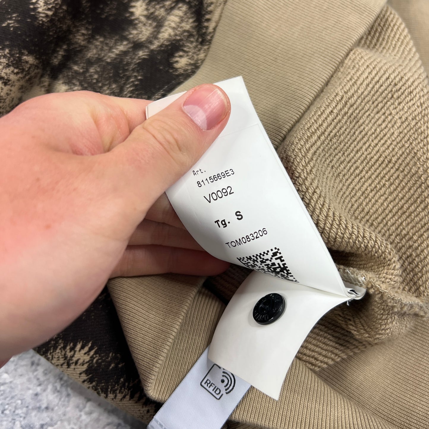 Stone Island Earth Camo Sweatshirt Small 21.75”
