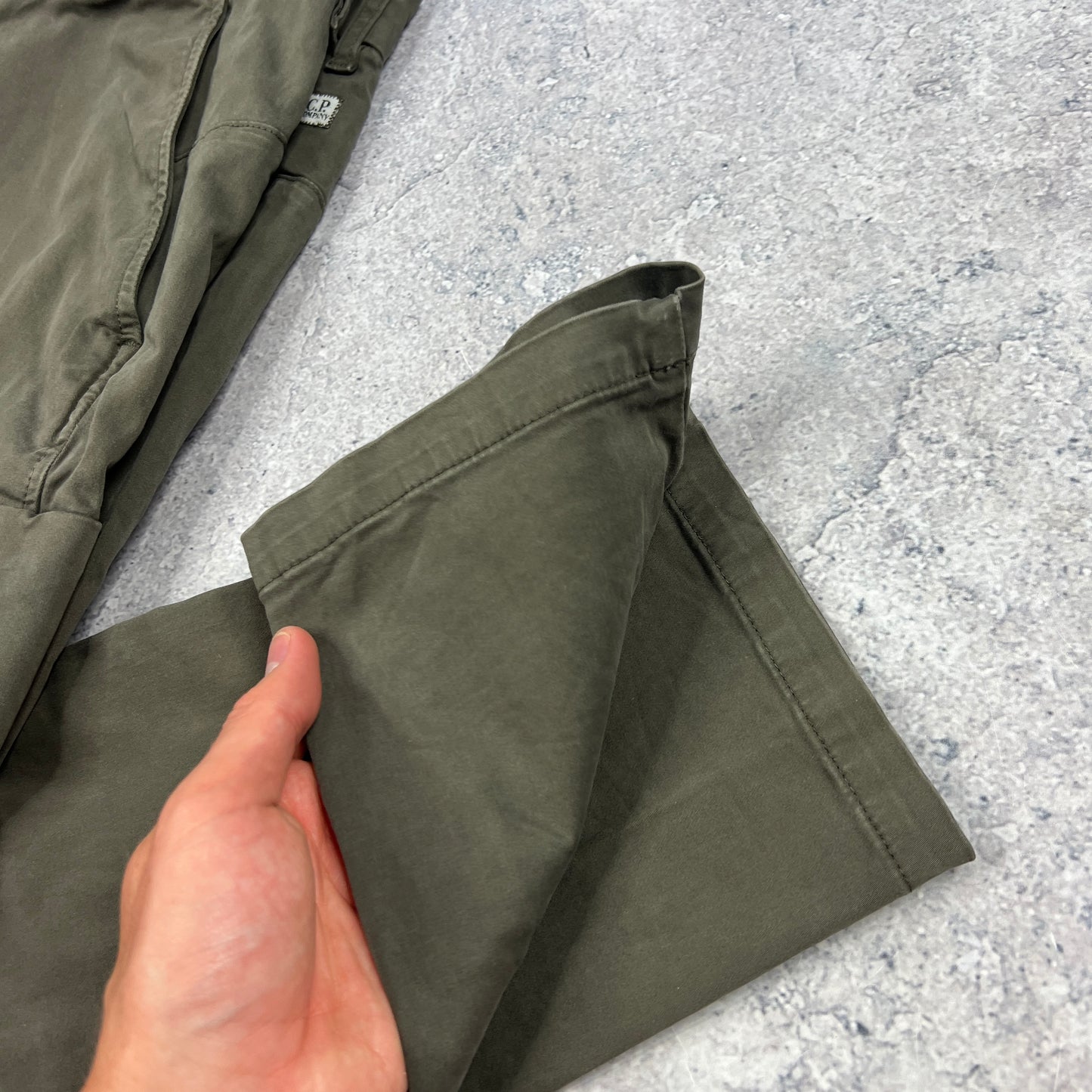 CP Company Khaki Lens Cargos Size 48- W32”