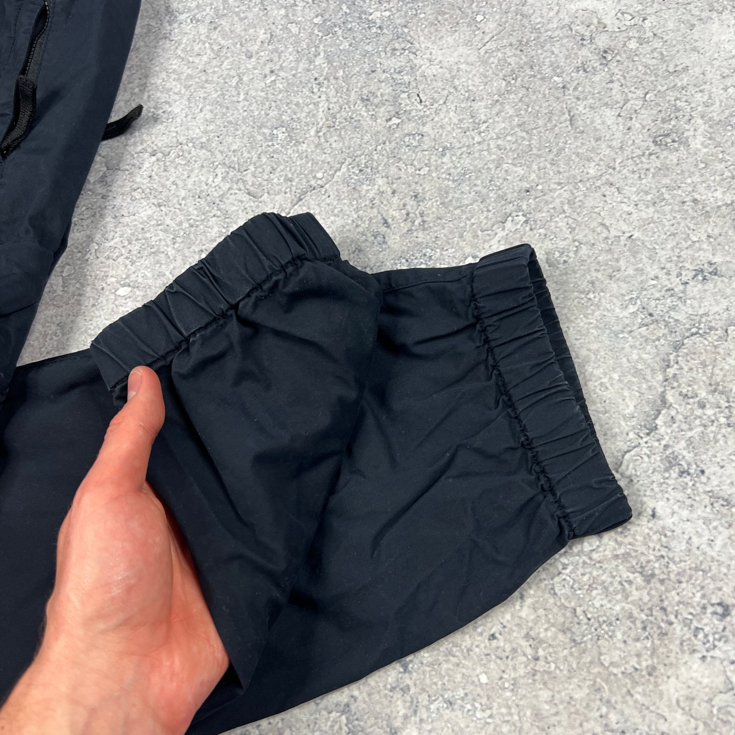Stone Island Navy Cuffed Cargo Trousers W30”