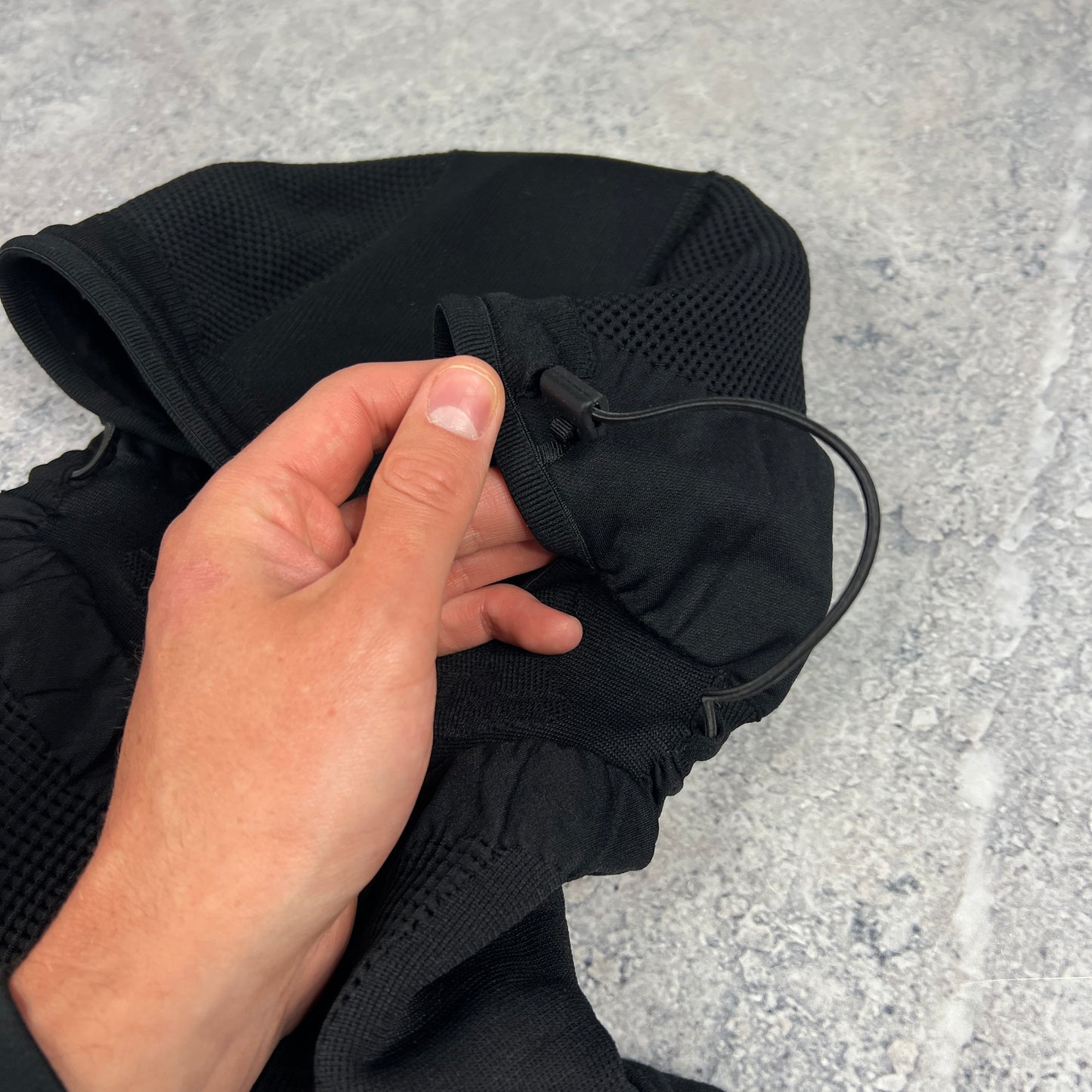 CP Company Black Metropolis Balaclava Hoodie Medium 21.5”