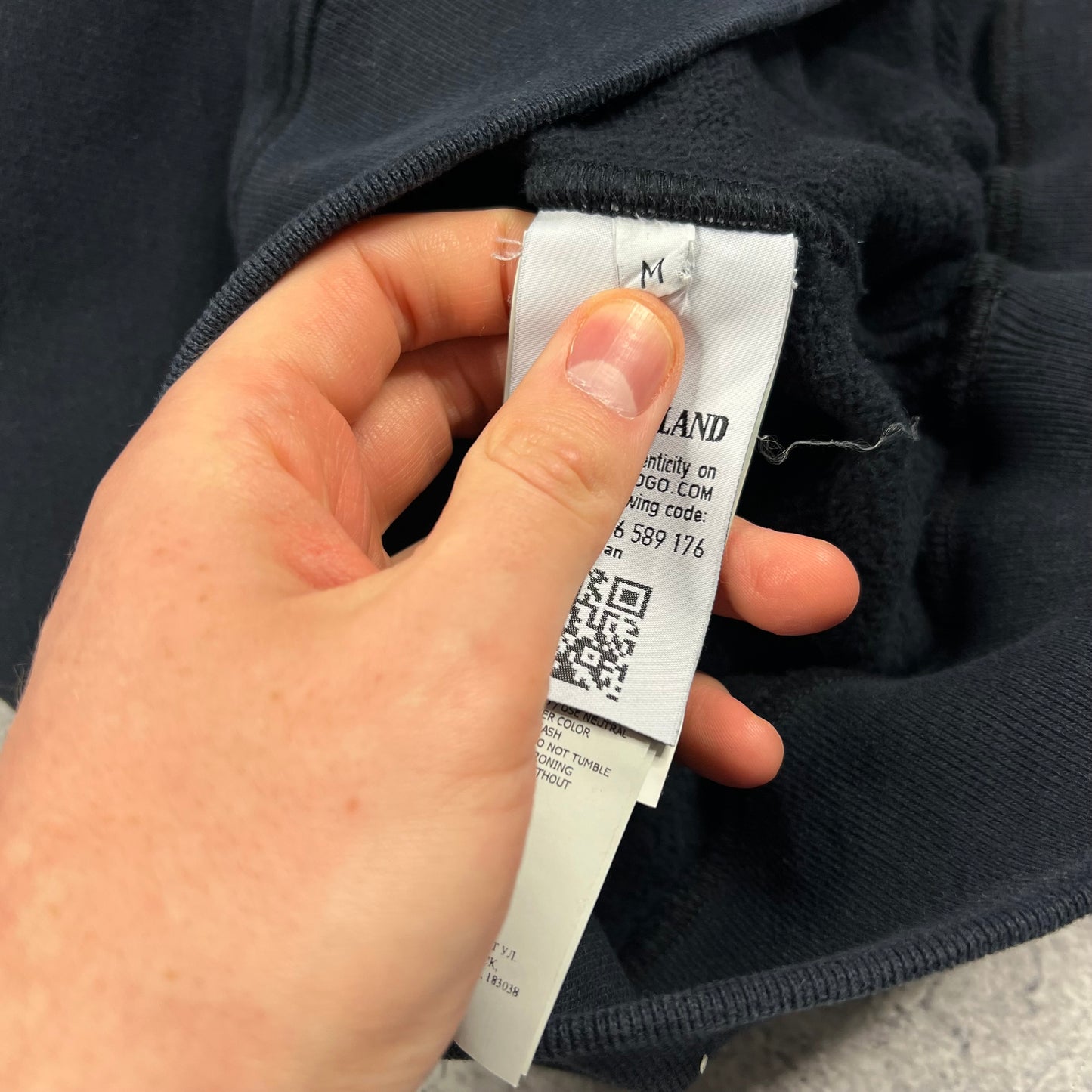 Stone Island Navy Pullover Hoodie Medium