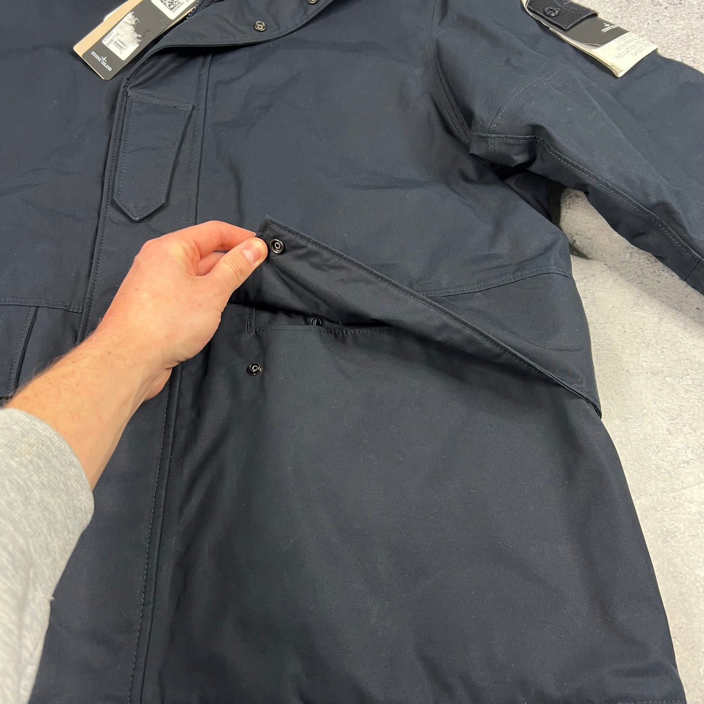 Stone Island Navy Ghost O-Ventile Primaloft Jacket XL 26” BNWT