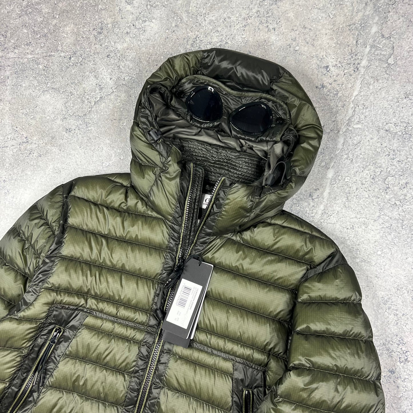 CP Company Khaki DD Shell Down Goggle Jacket Size 52- L/XL 23” BNWT